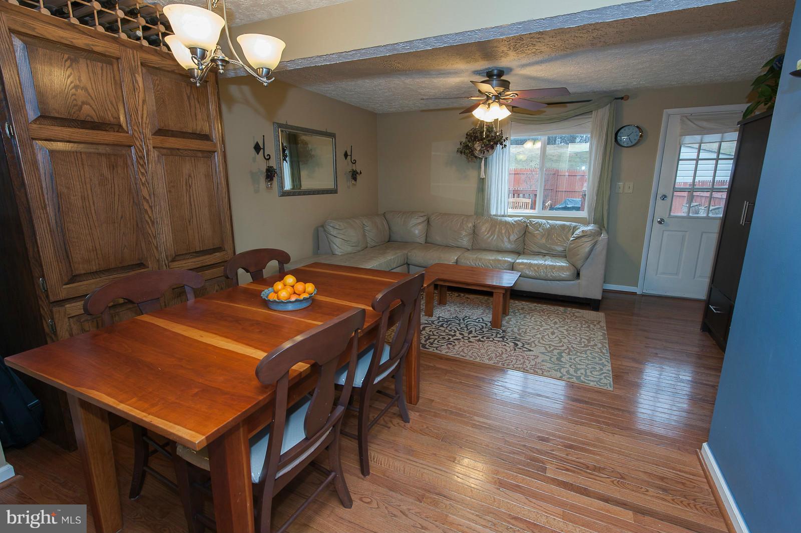 LAUREL HIGHLANDS - Residential