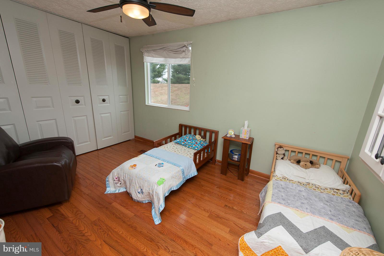 LAUREL HIGHLANDS - Residential