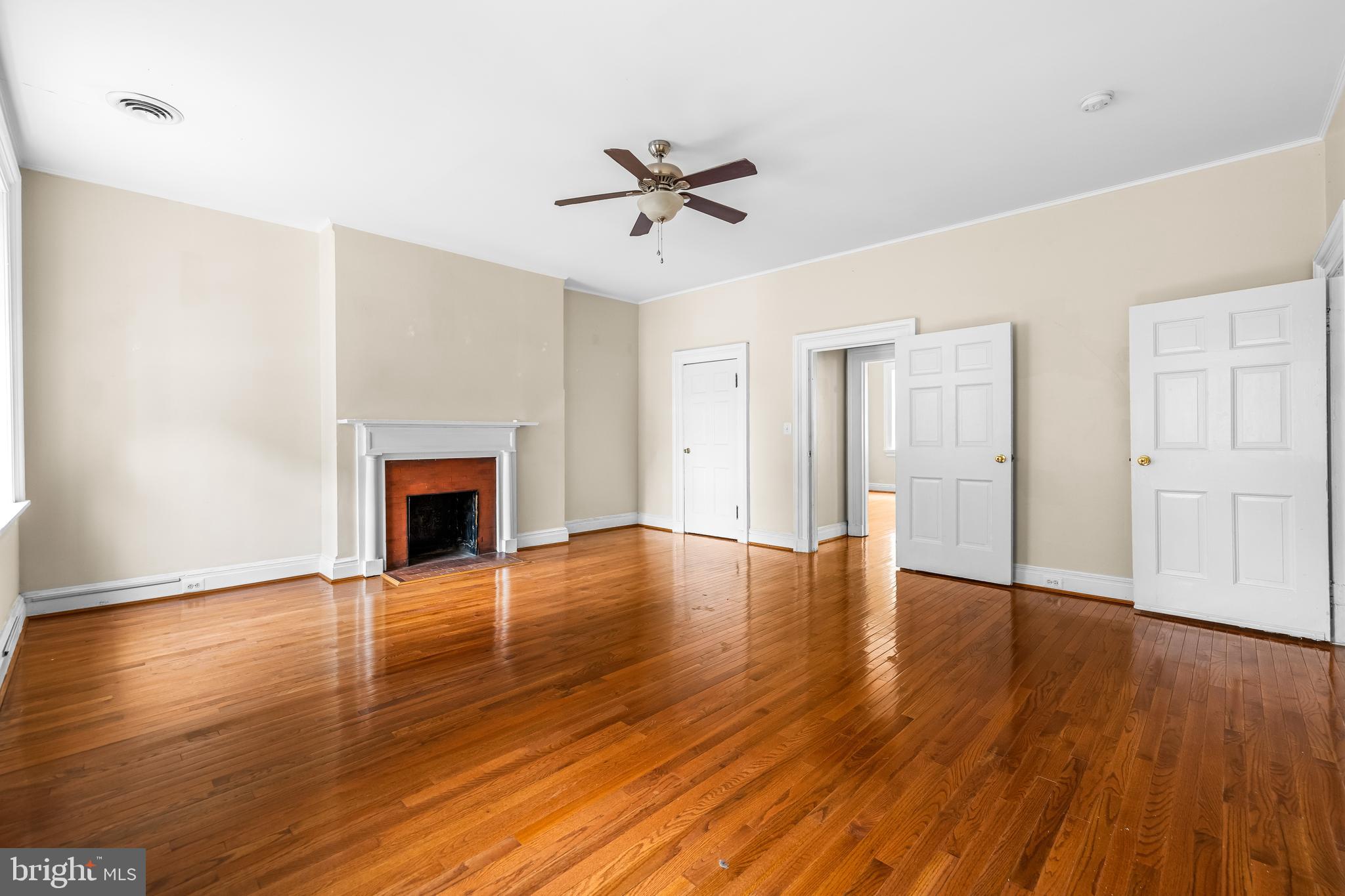 MOUNT VERNON - Residential