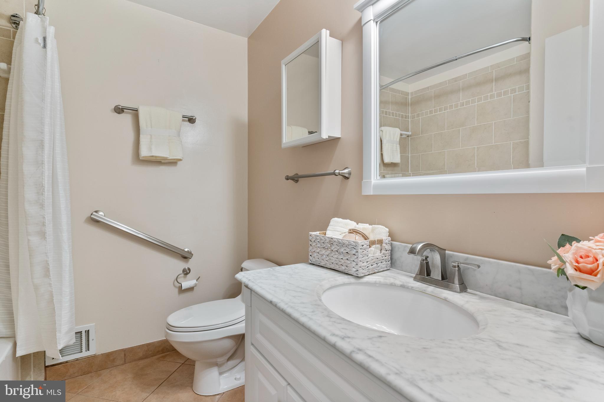 PINE PLAINS - Residential