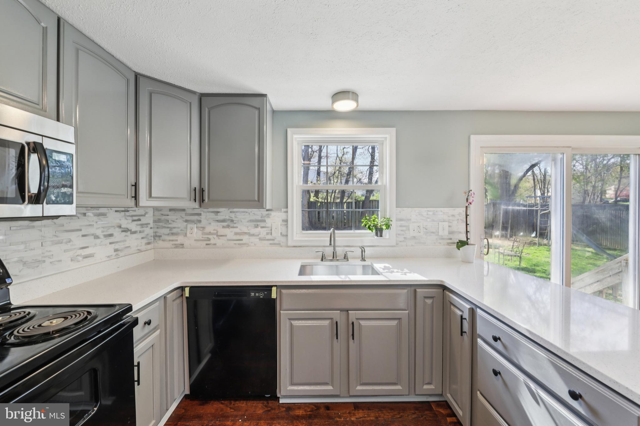 MILL CREEK SOUTH - Residential