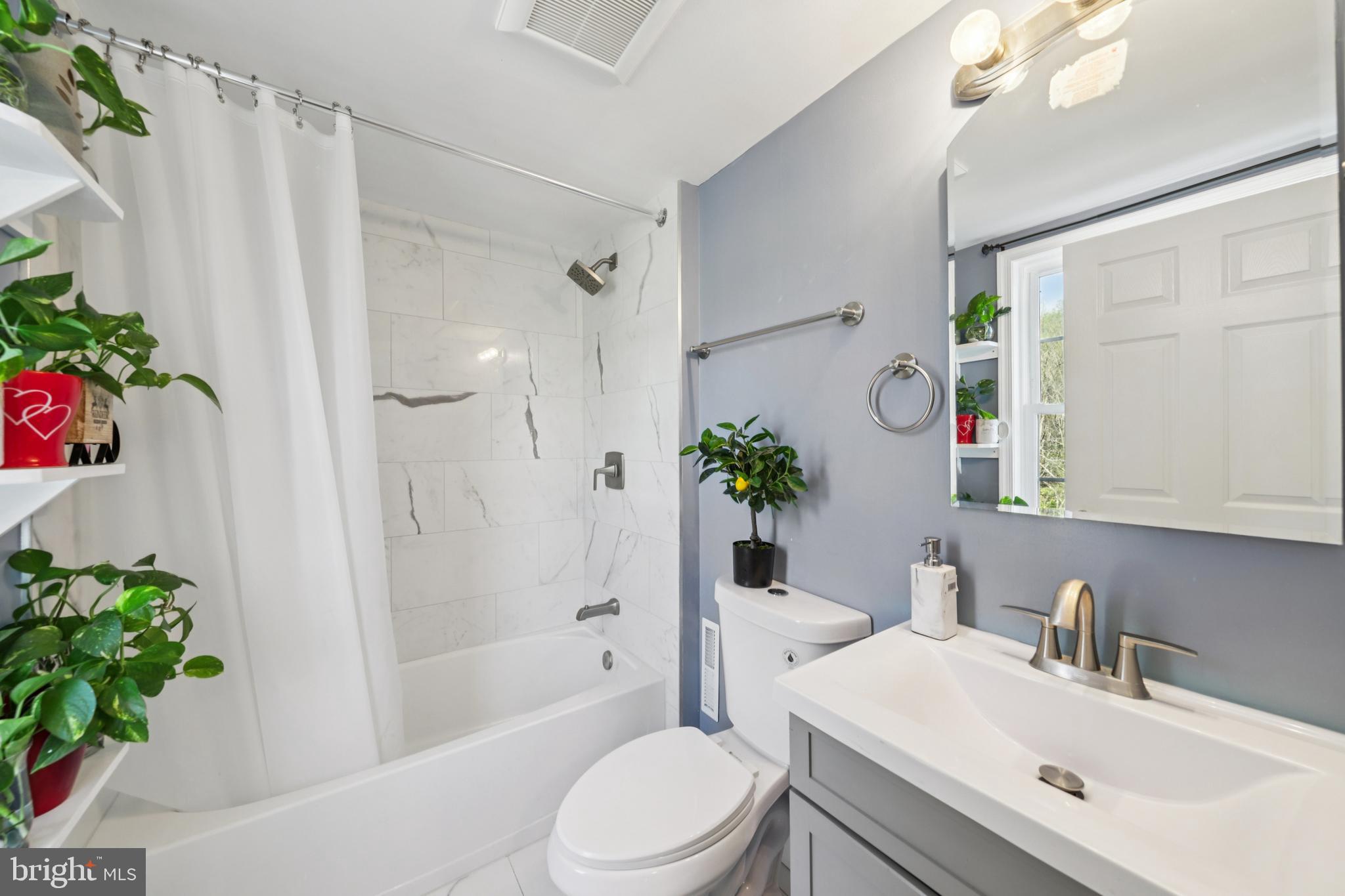 MILL CREEK SOUTH - Residential