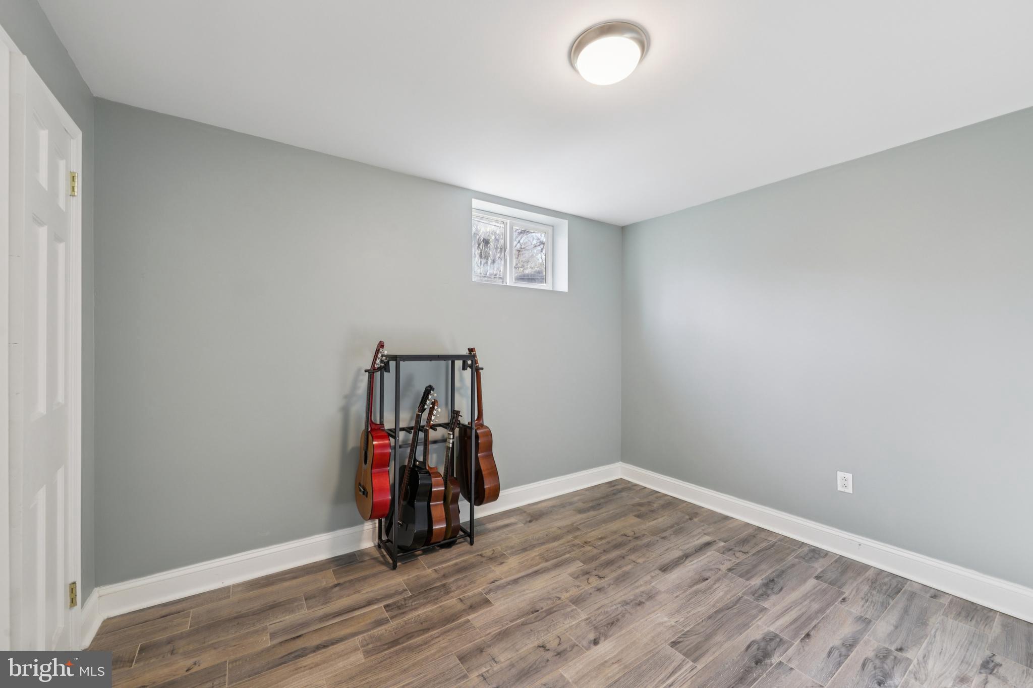 MILL CREEK SOUTH - Residential