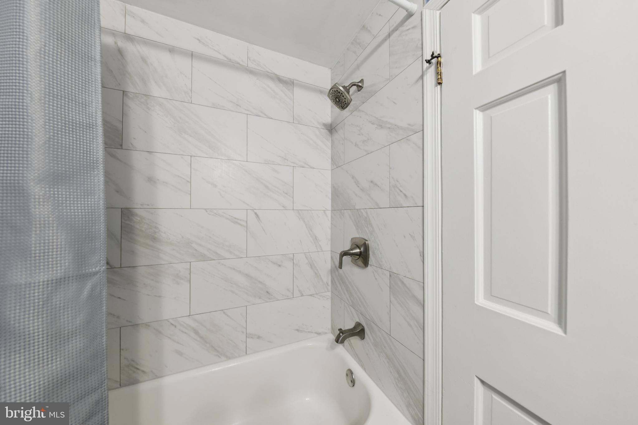 MILL CREEK SOUTH - Residential