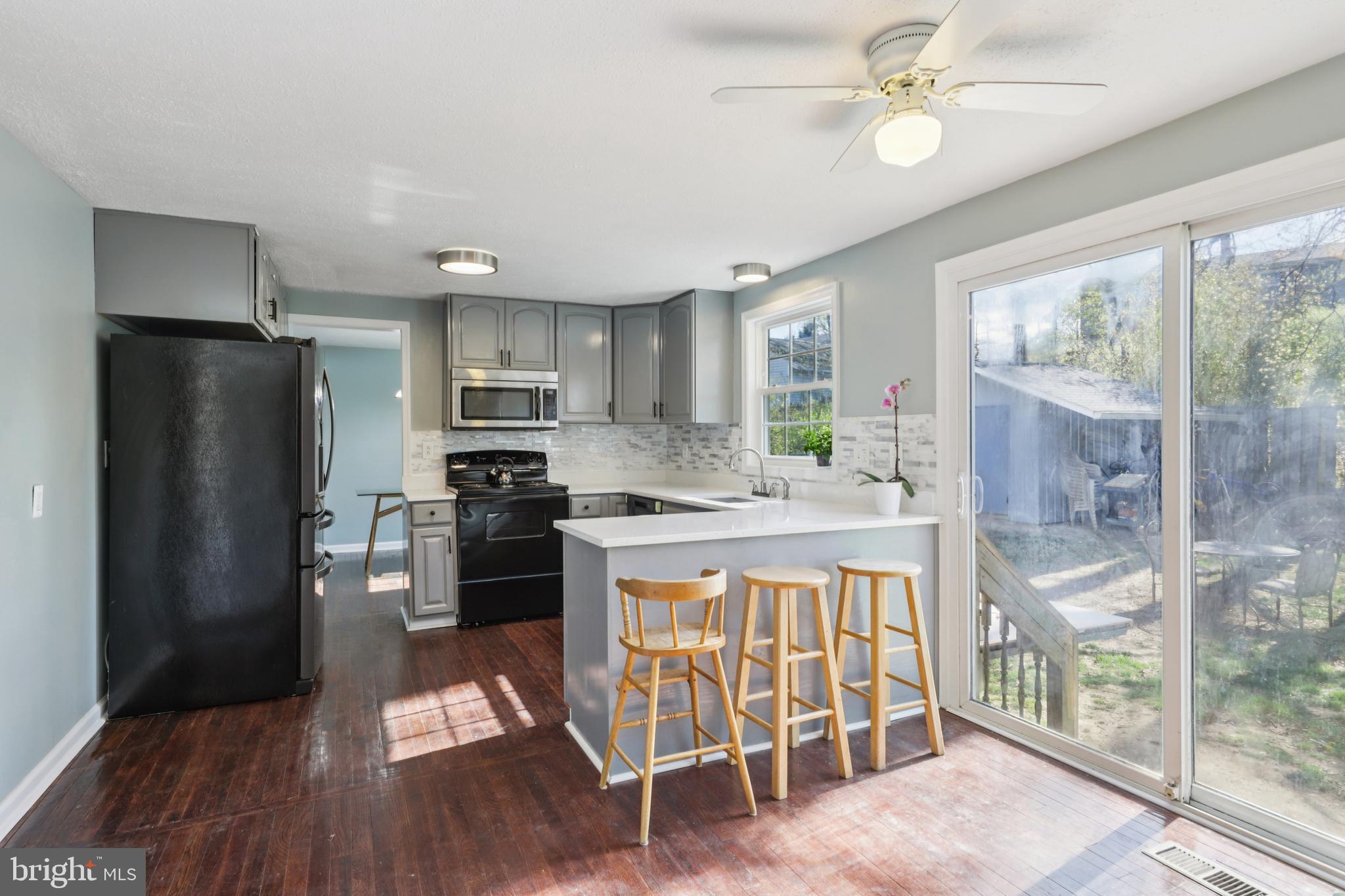 MILL CREEK SOUTH - Residential