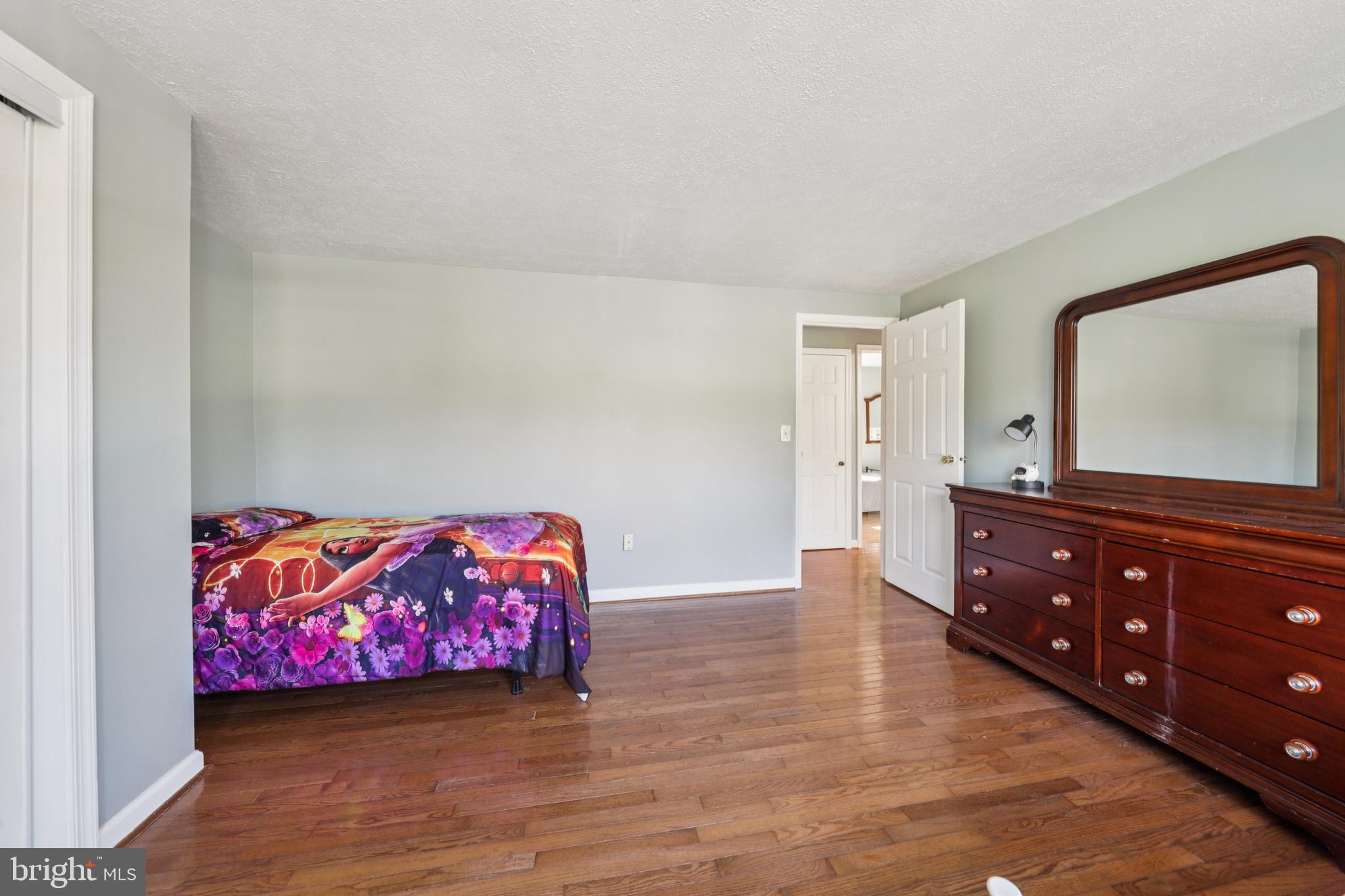 MILL CREEK SOUTH - Residential