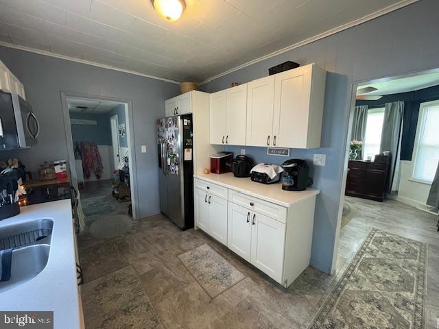 620 S MAIN ST