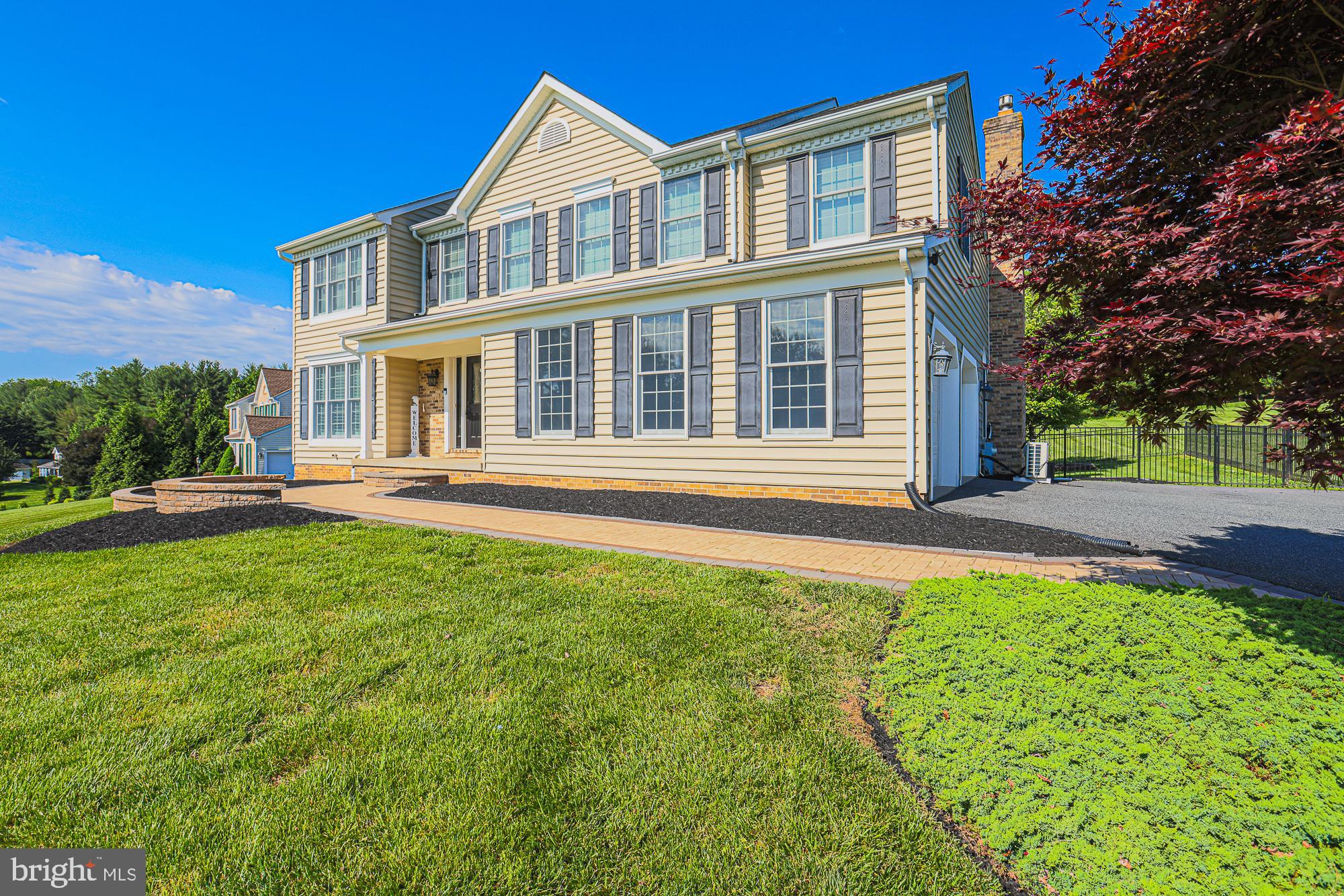 PLEASANT VIEW FARMS - Residential