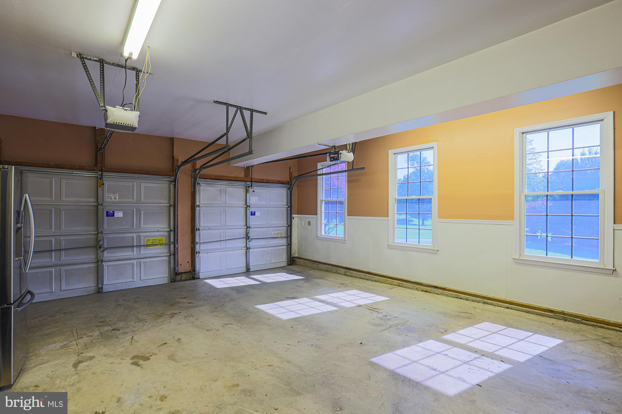 PLEASANT VIEW FARMS - Residential