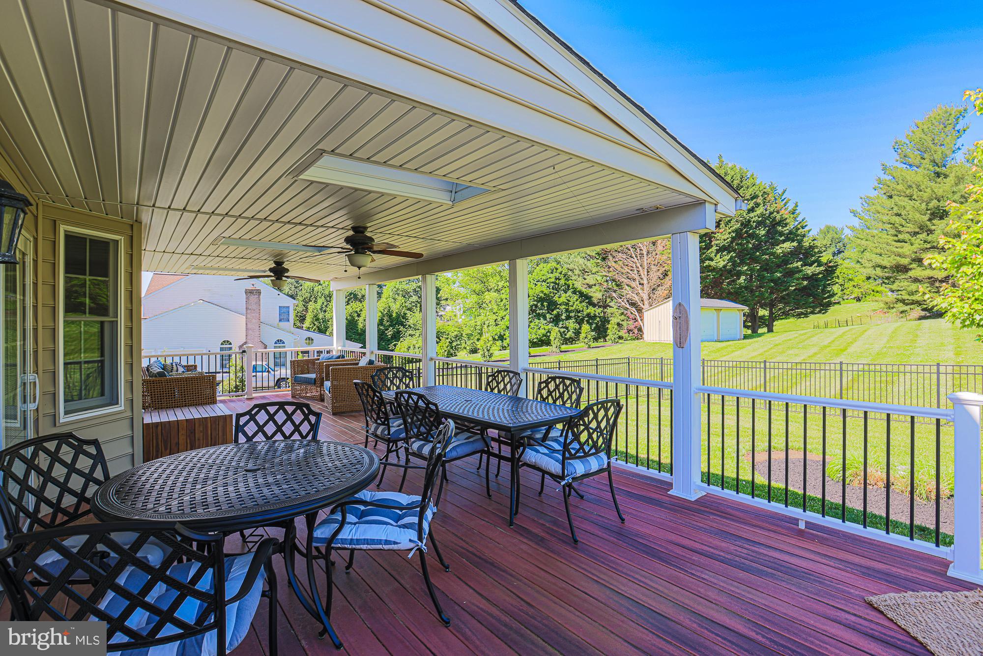 PLEASANT VIEW FARMS - Residential