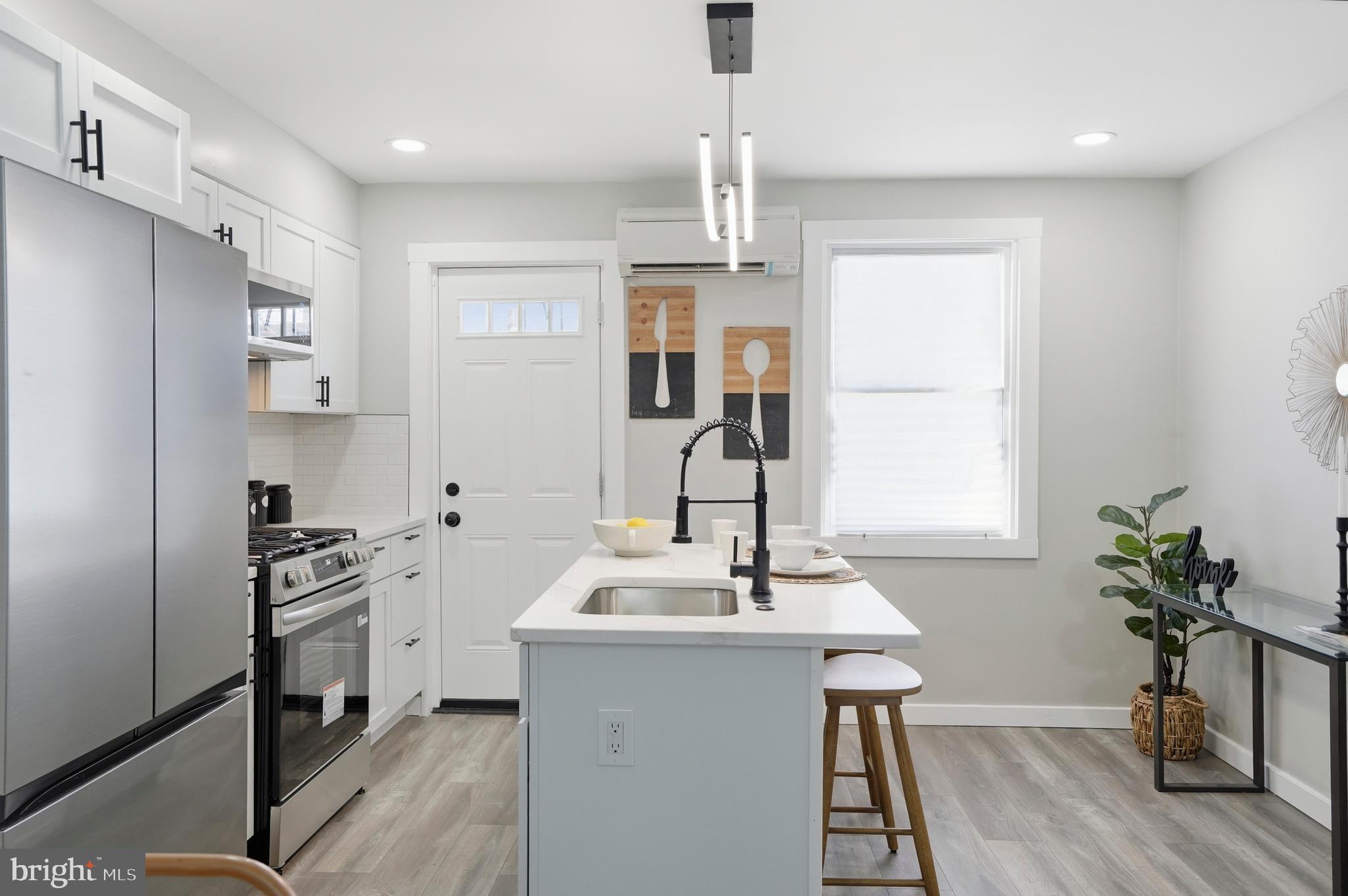 PARKSIDE - Residential