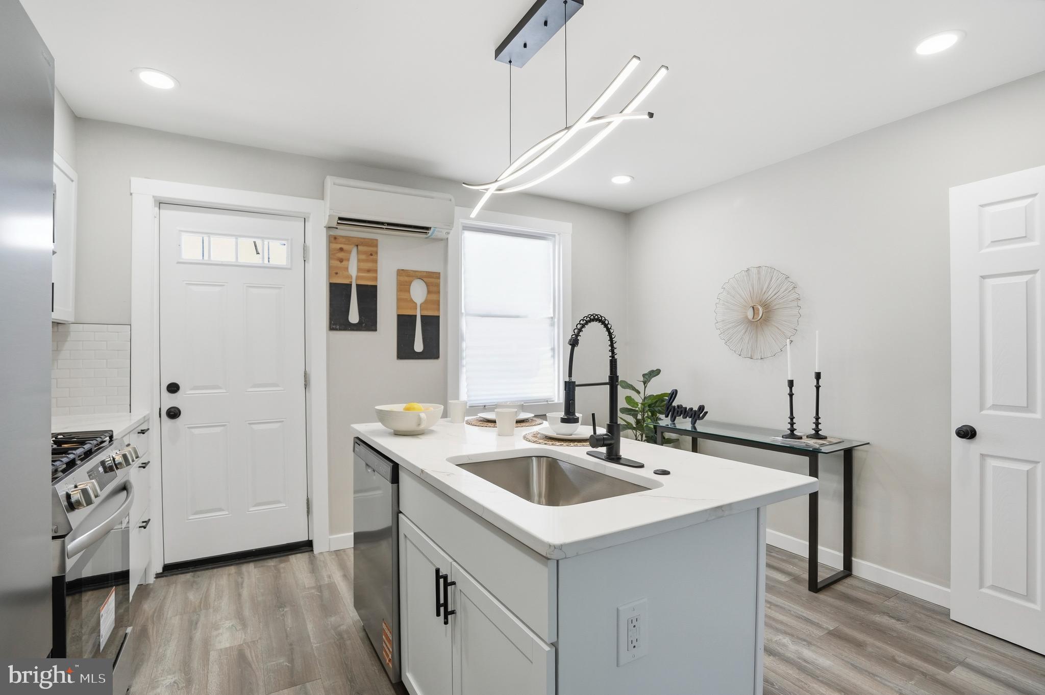 PARKSIDE - Residential