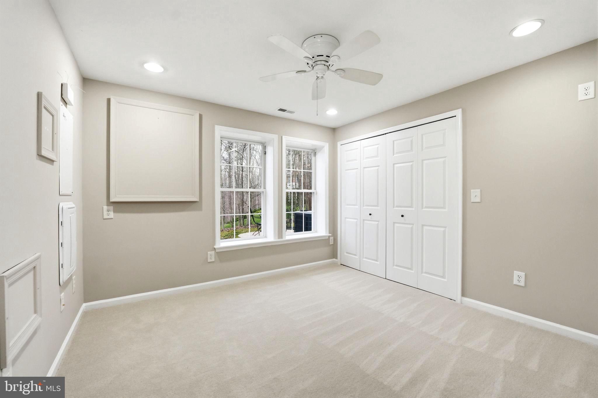 FOREST BROOKE - Residential