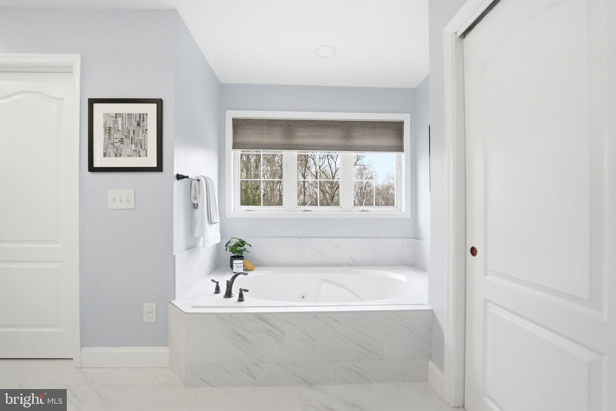 FOREST BROOKE - Residential