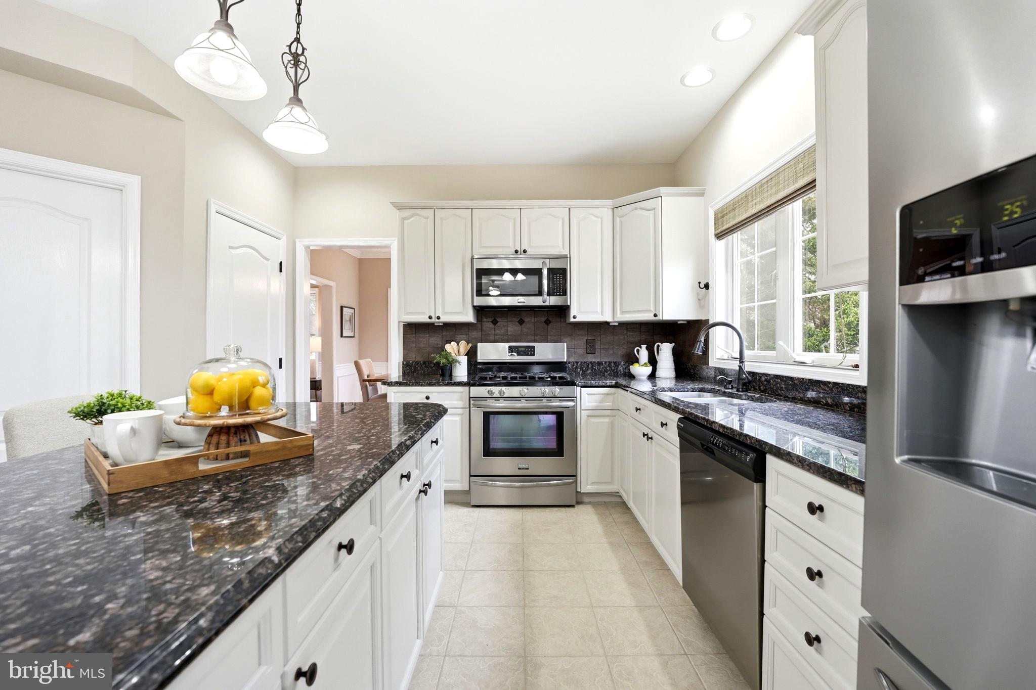 FOREST BROOKE - Residential