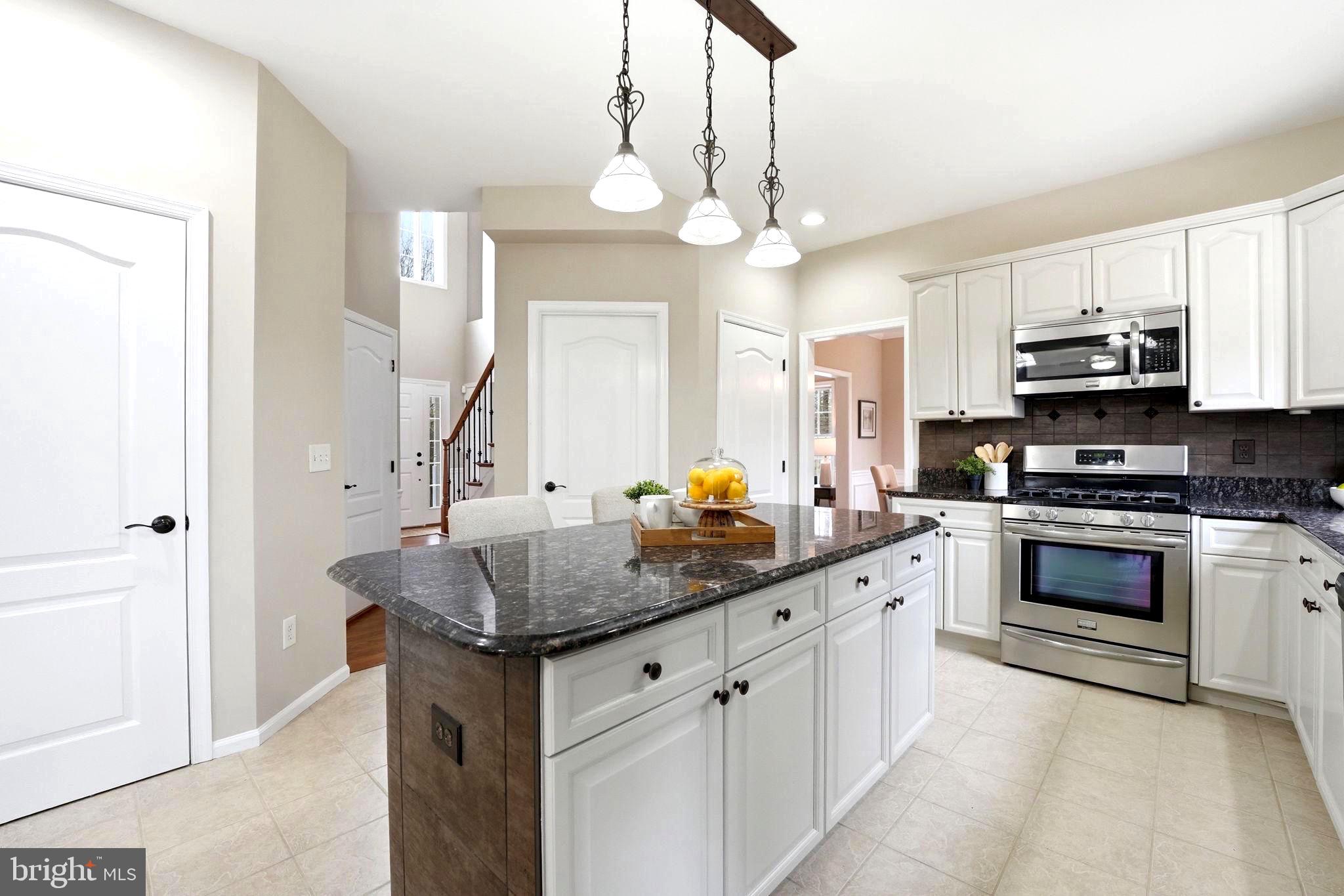 FOREST BROOKE - Residential