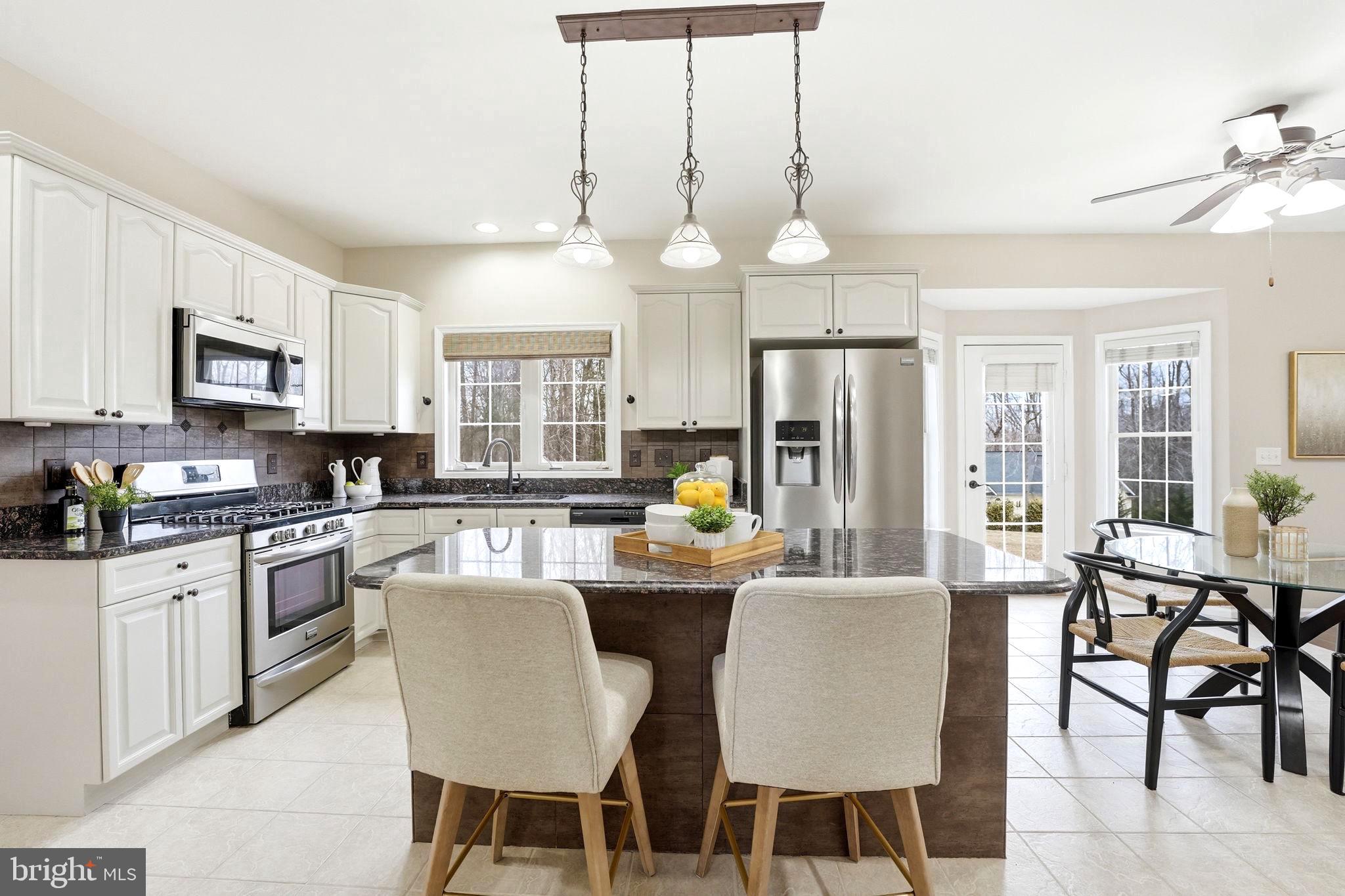 FOREST BROOKE - Residential