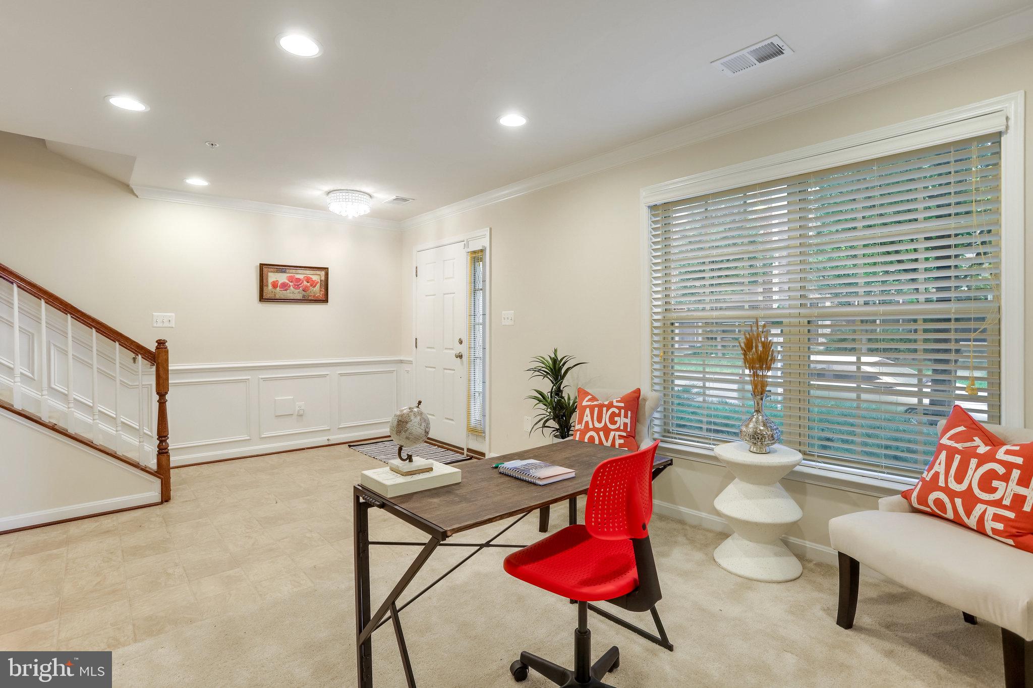 WOODMORE TOWNE CENTRE - Residential Lease