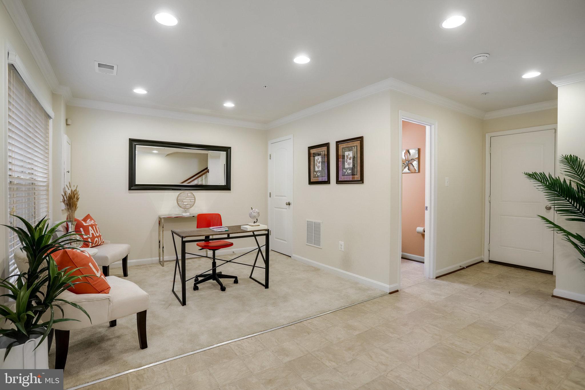 WOODMORE TOWNE CENTRE - Residential Lease