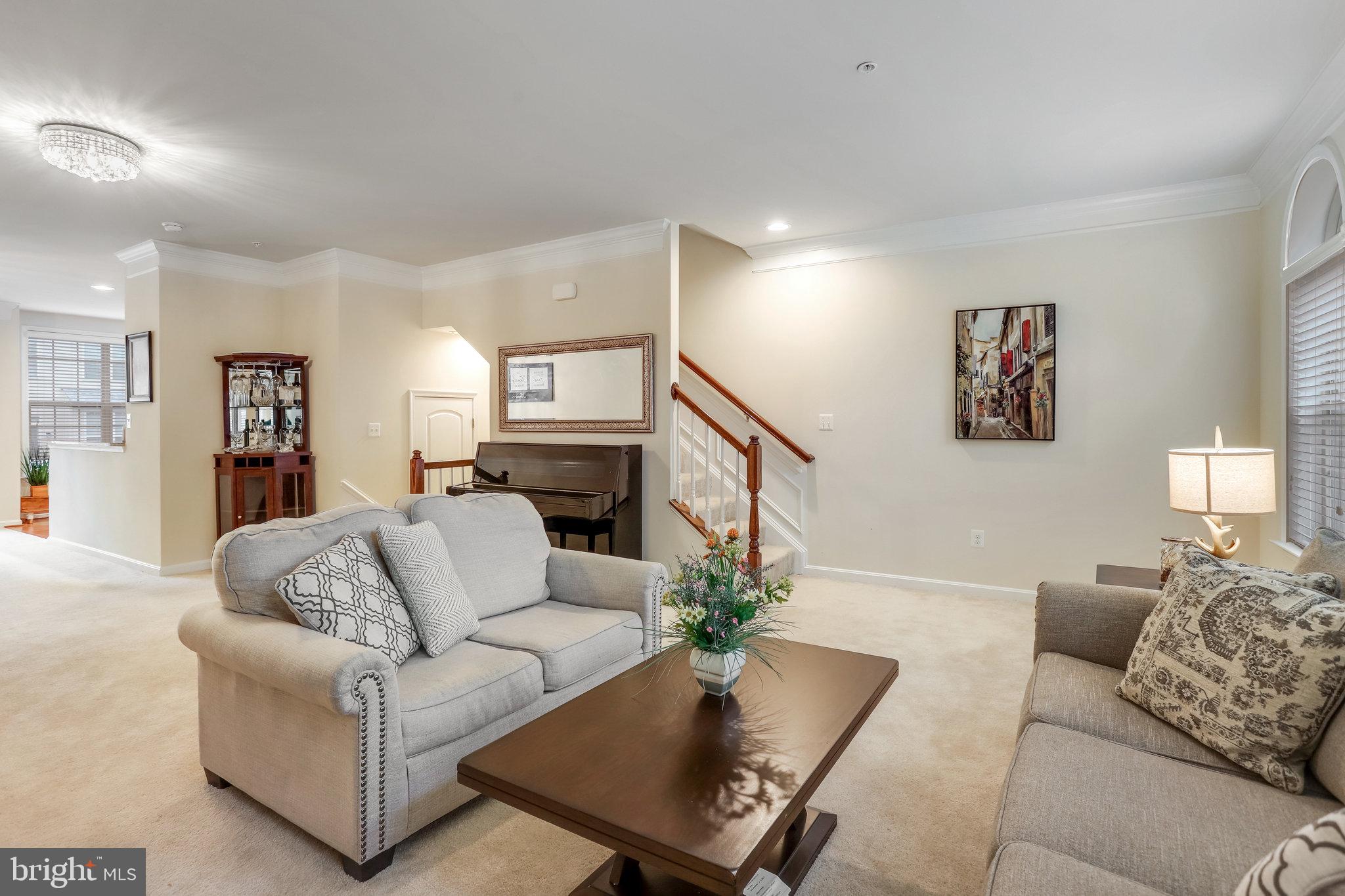 WOODMORE TOWNE CENTRE - Residential Lease