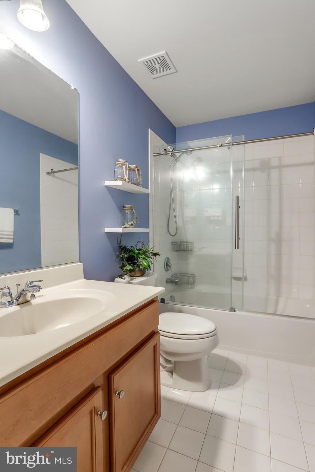 WOODMORE TOWNE CENTRE - Residential Lease