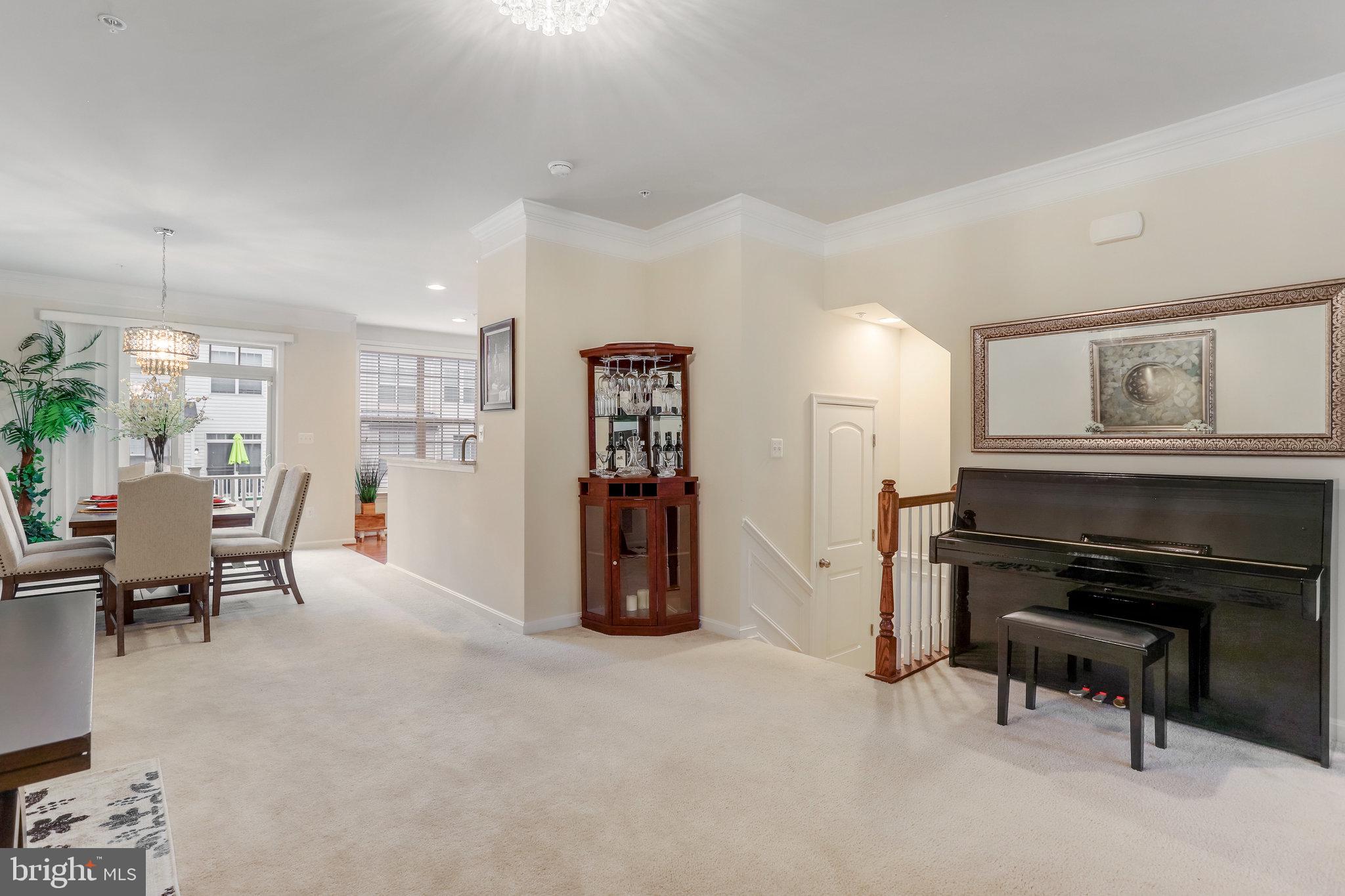 WOODMORE TOWNE CENTRE - Residential Lease