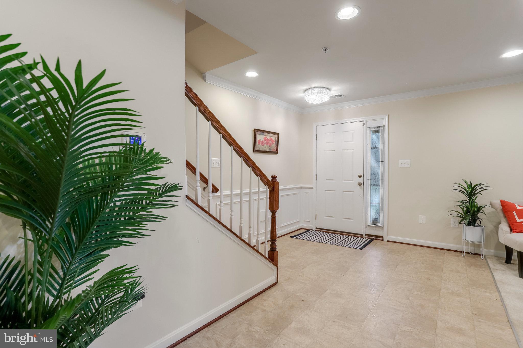 WOODMORE TOWNE CENTRE - Residential Lease