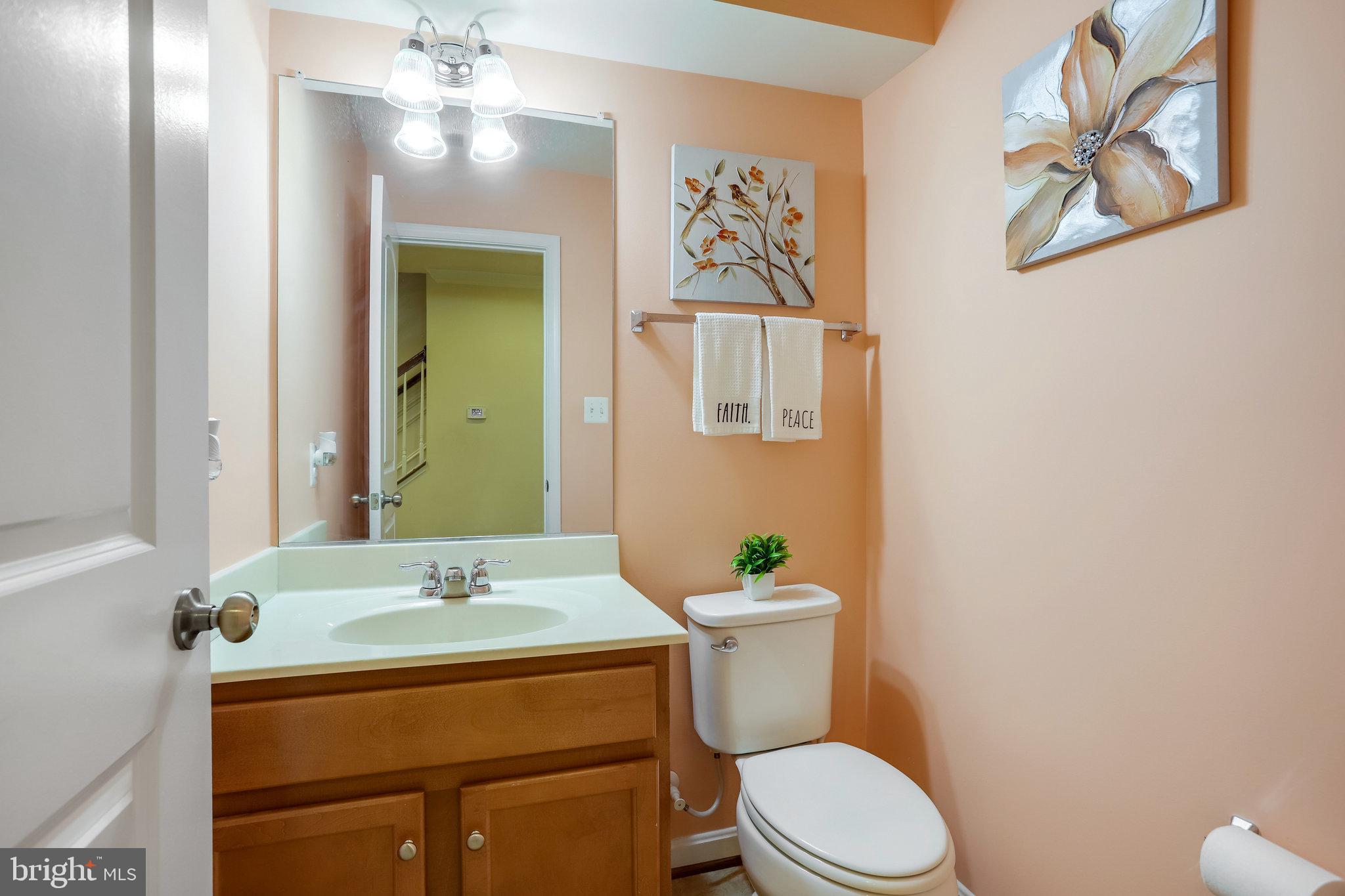 WOODMORE TOWNE CENTRE - Residential Lease