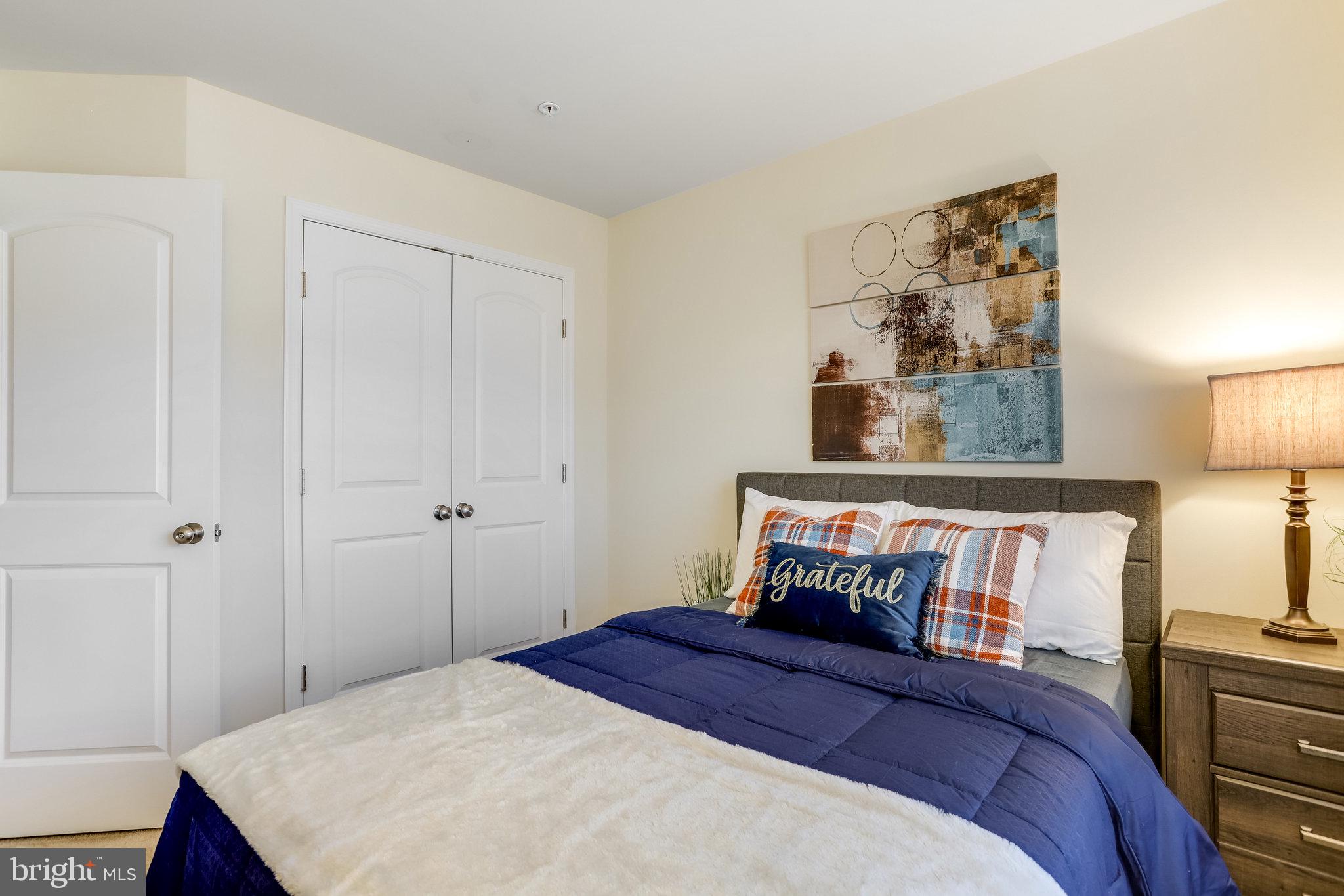 WOODMORE TOWNE CENTRE - Residential Lease