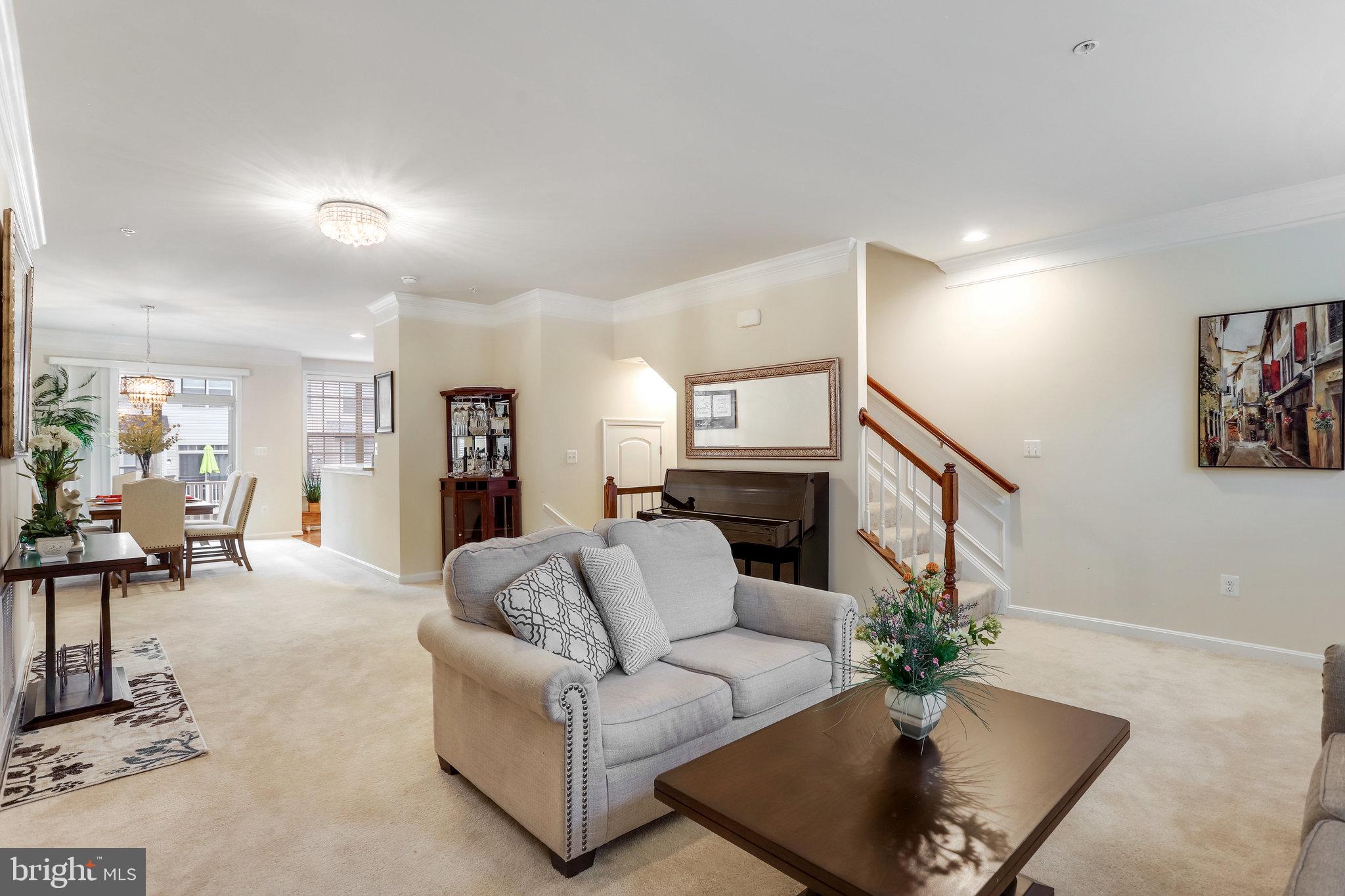 WOODMORE TOWNE CENTRE - Residential Lease