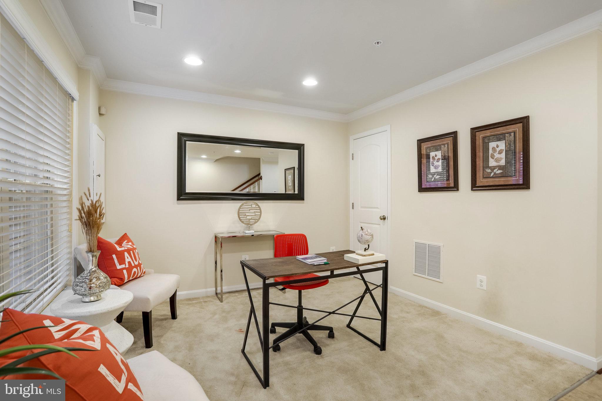 WOODMORE TOWNE CENTRE - Residential Lease