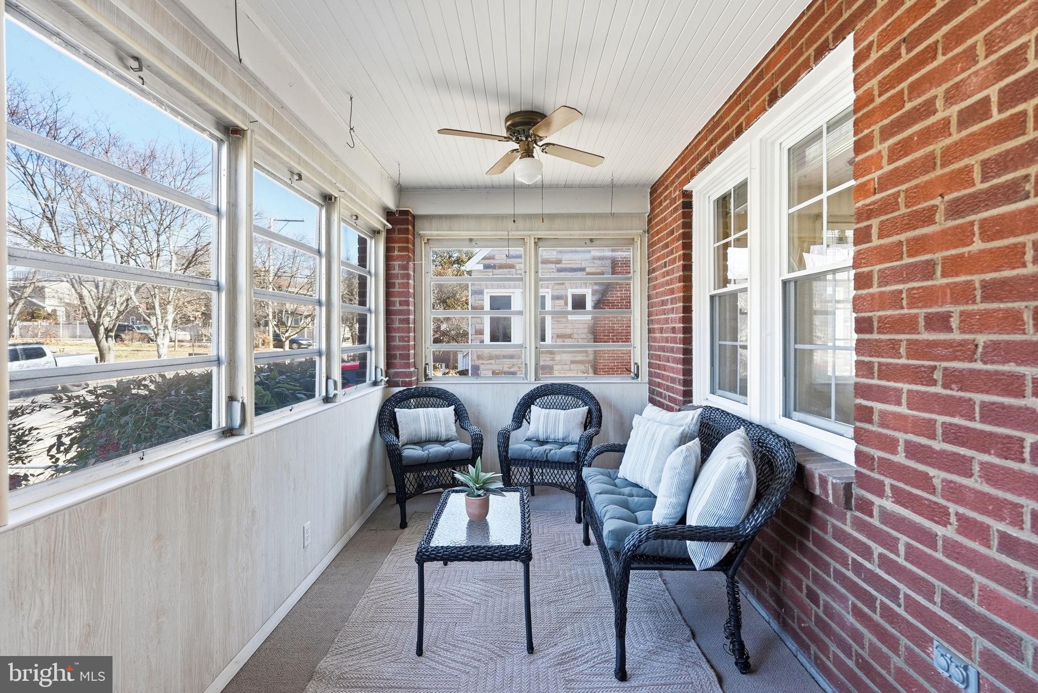 ADDISON HEIGHTS - Residential