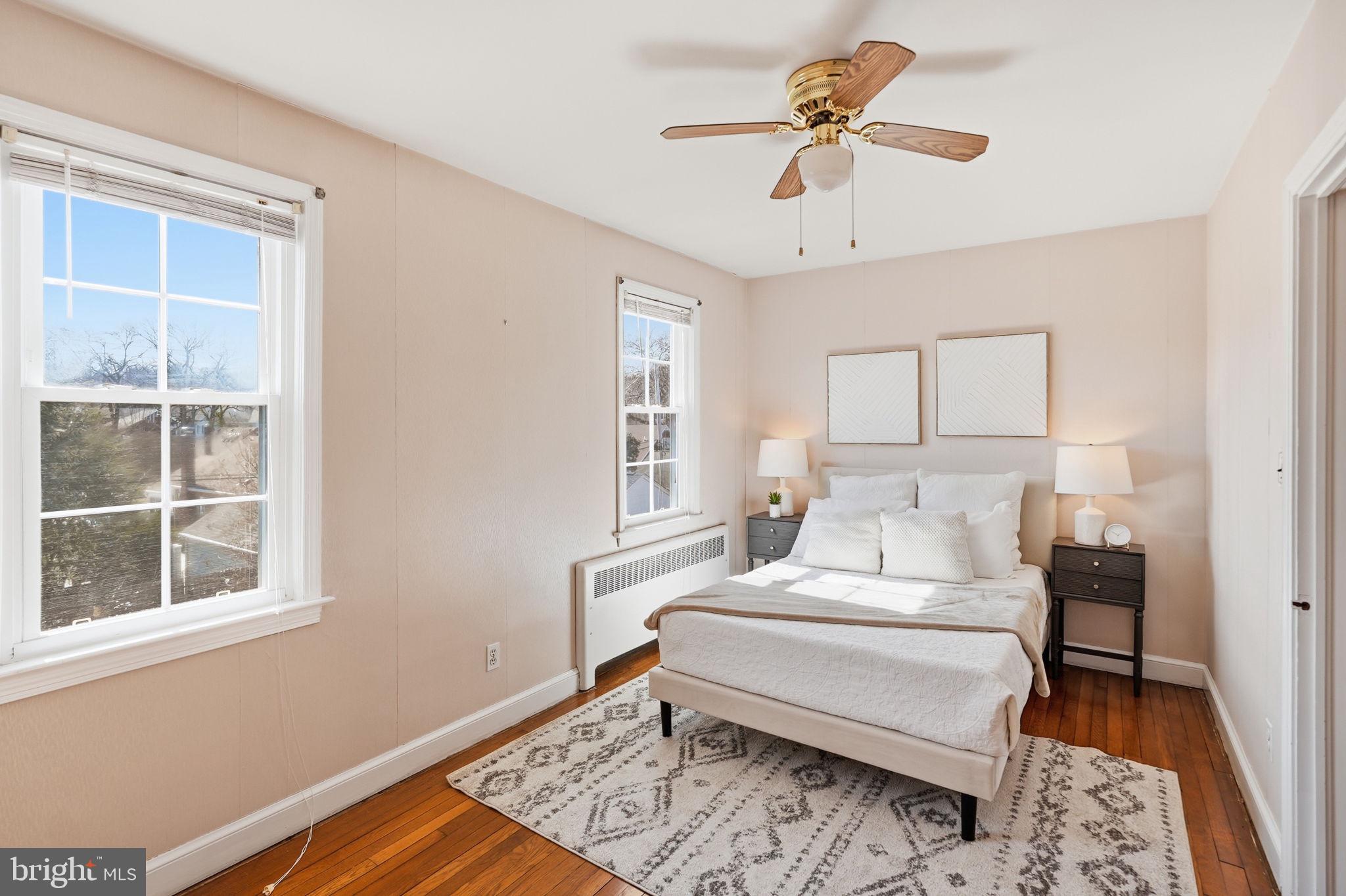 ADDISON HEIGHTS - Residential