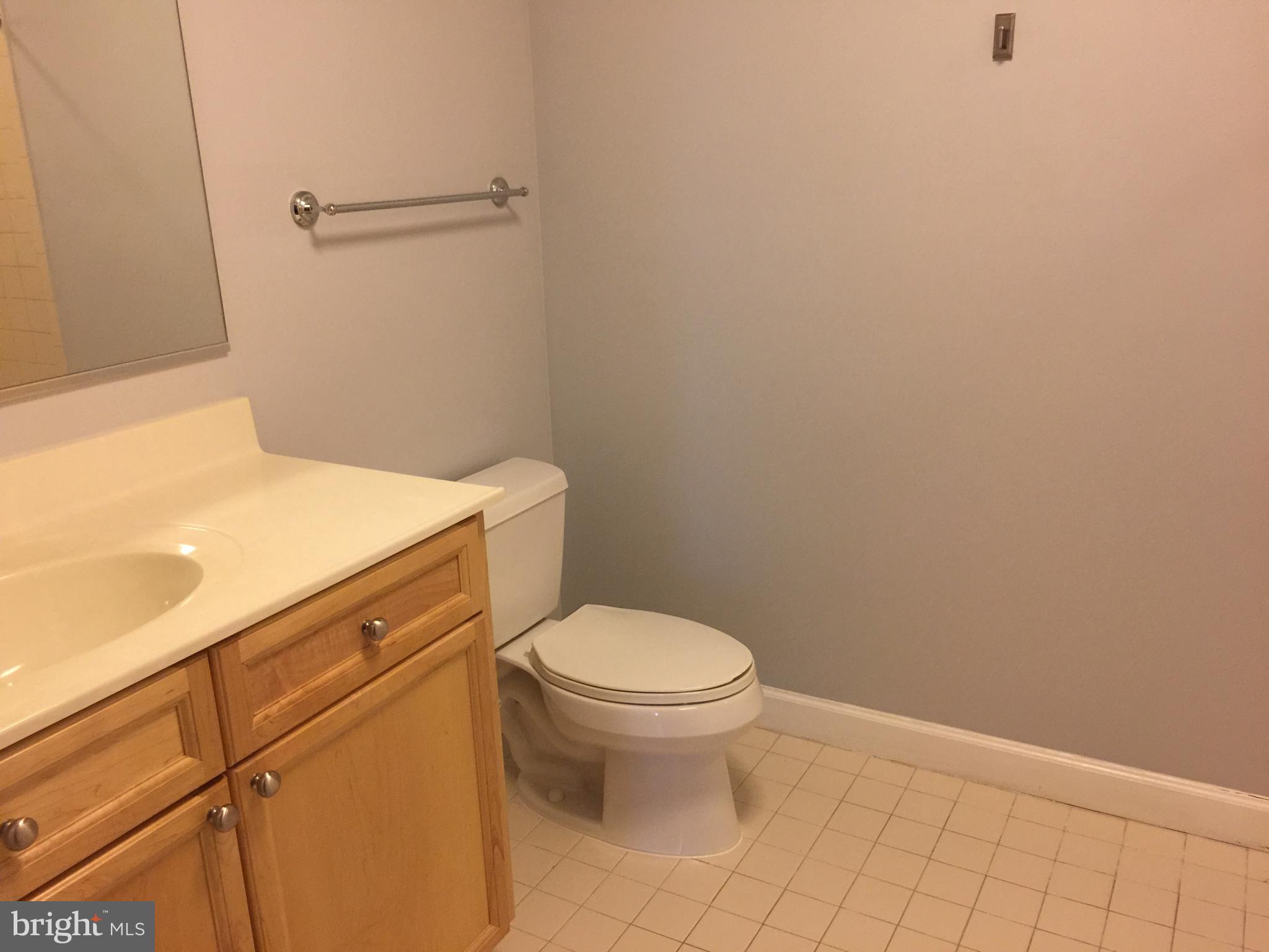 BELMONT BAY - Residential Lease