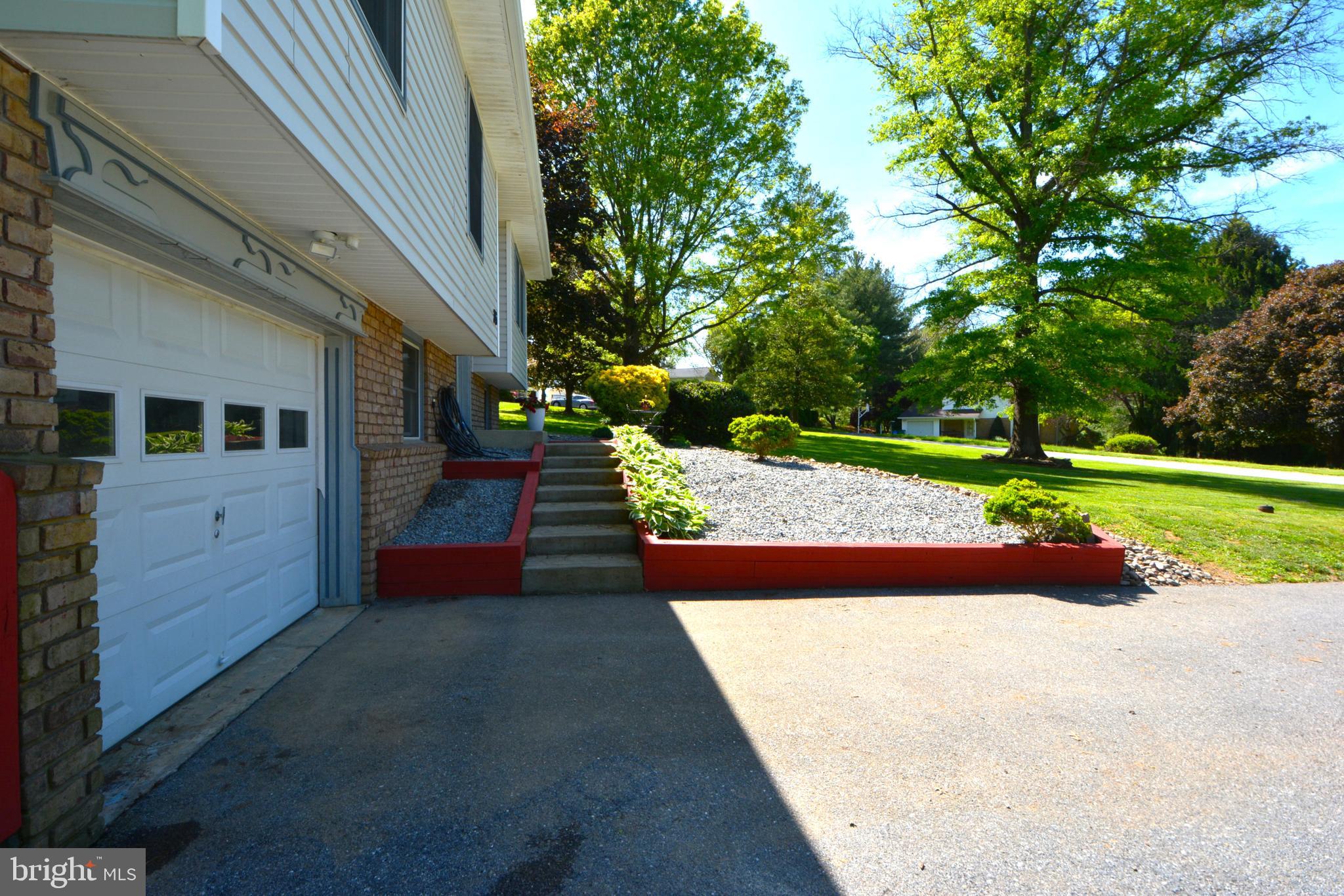 26 SHAMROCK CIRCLE