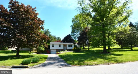 26 Shamrock Circle, Westminster, MD MLS: MDCR2027322