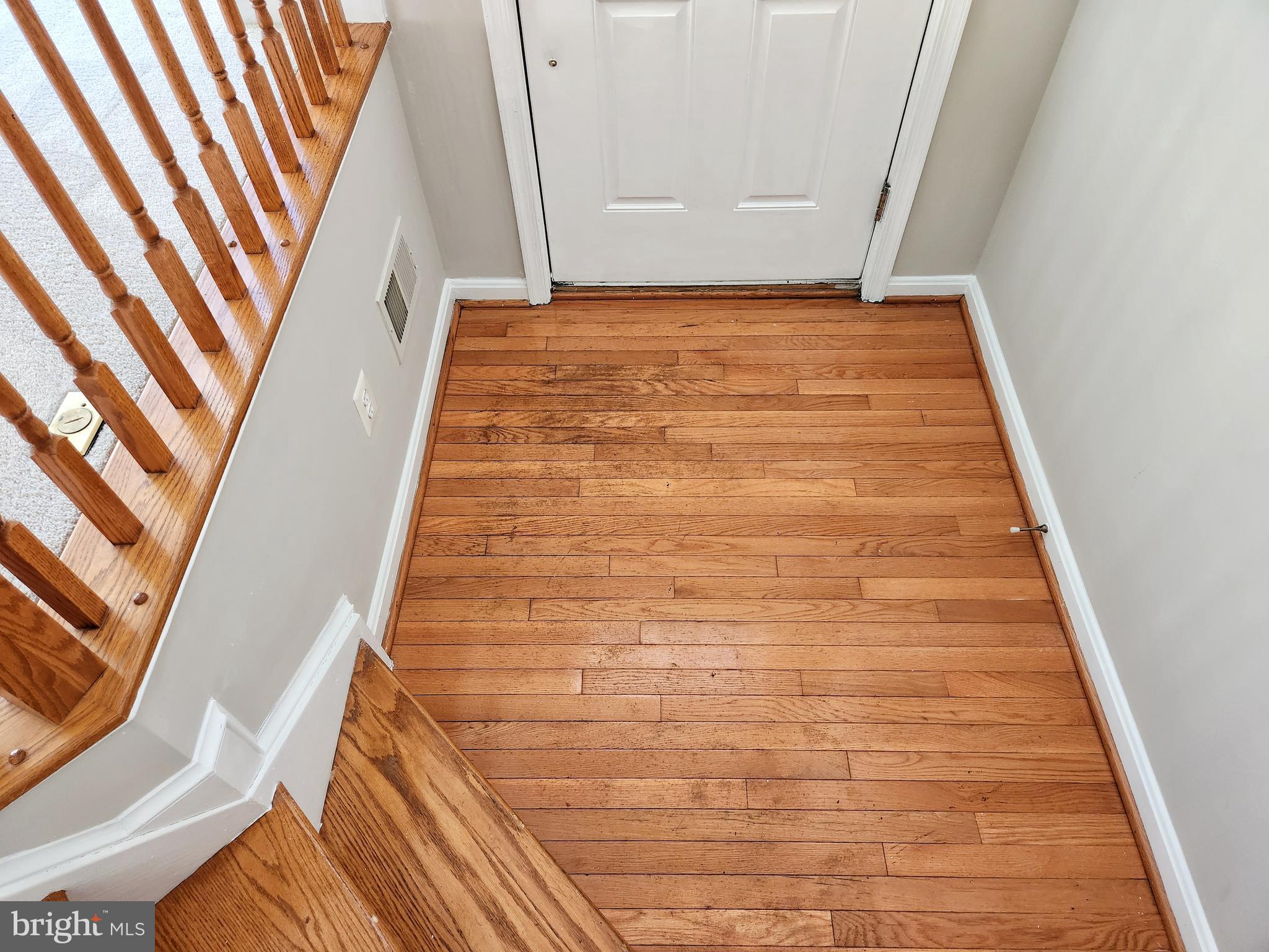 4330 GOLDEN GATE WAY