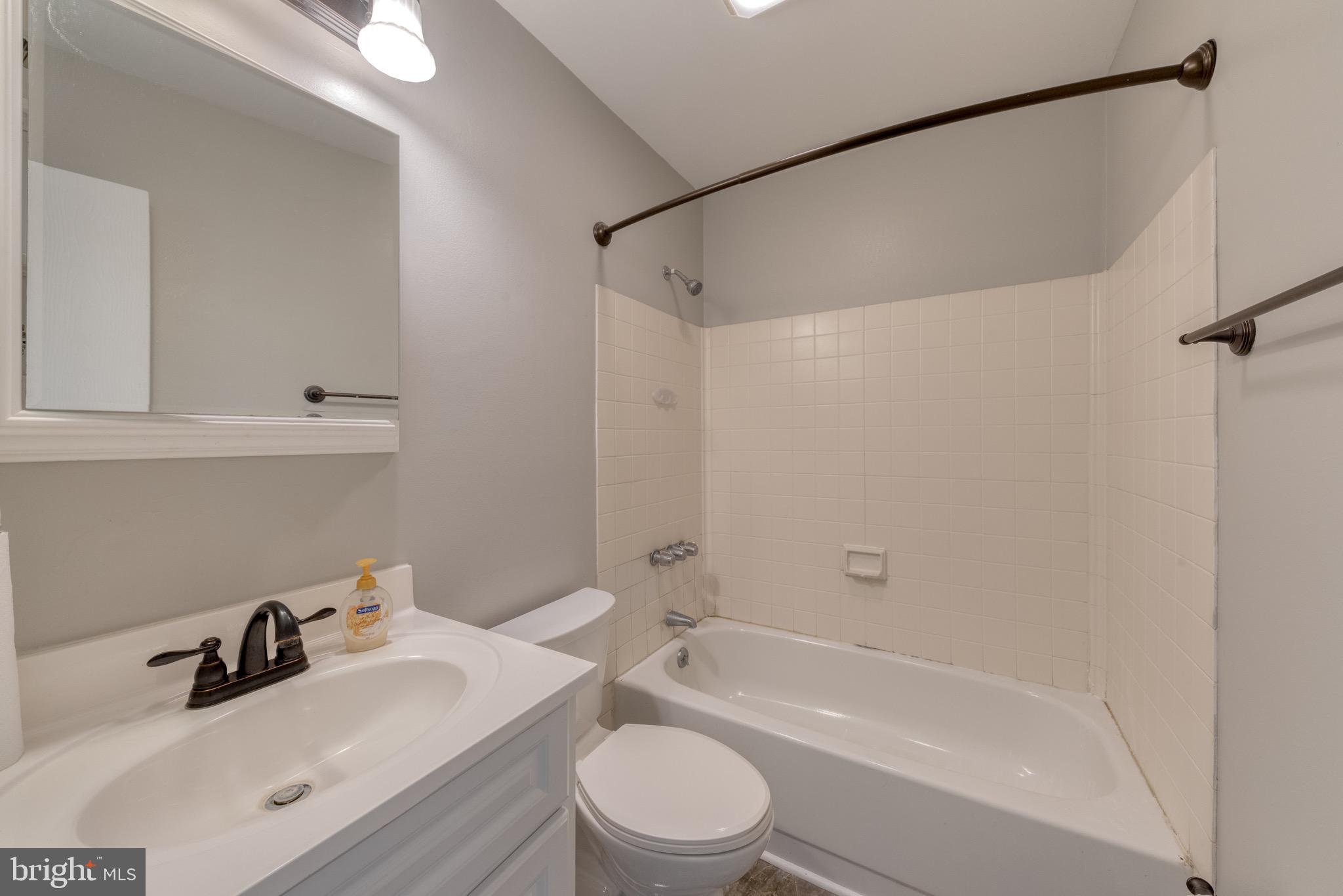 UPPER FELLS POINT - Residential Lease