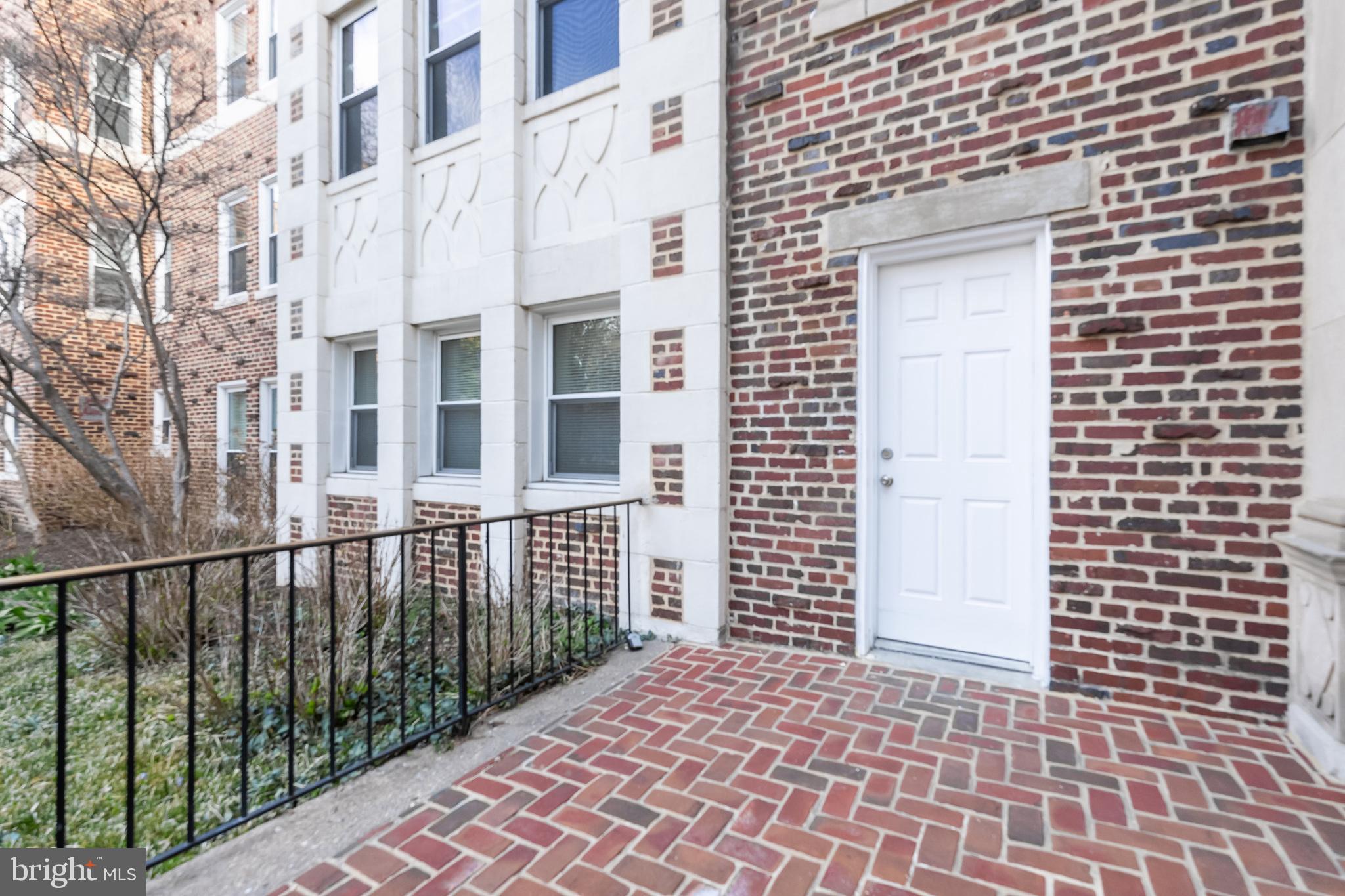 4707 CONNECTICUT AVENUE NW 104