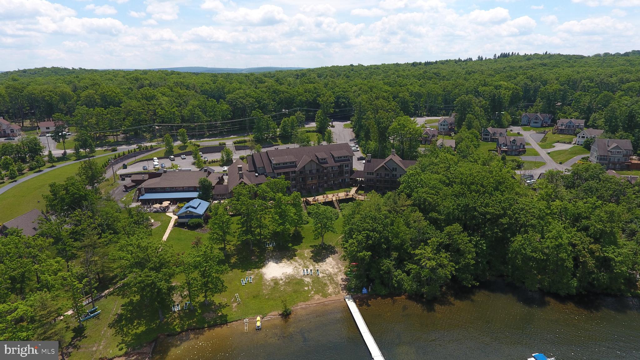 SILVER TREE SUITES - Residential