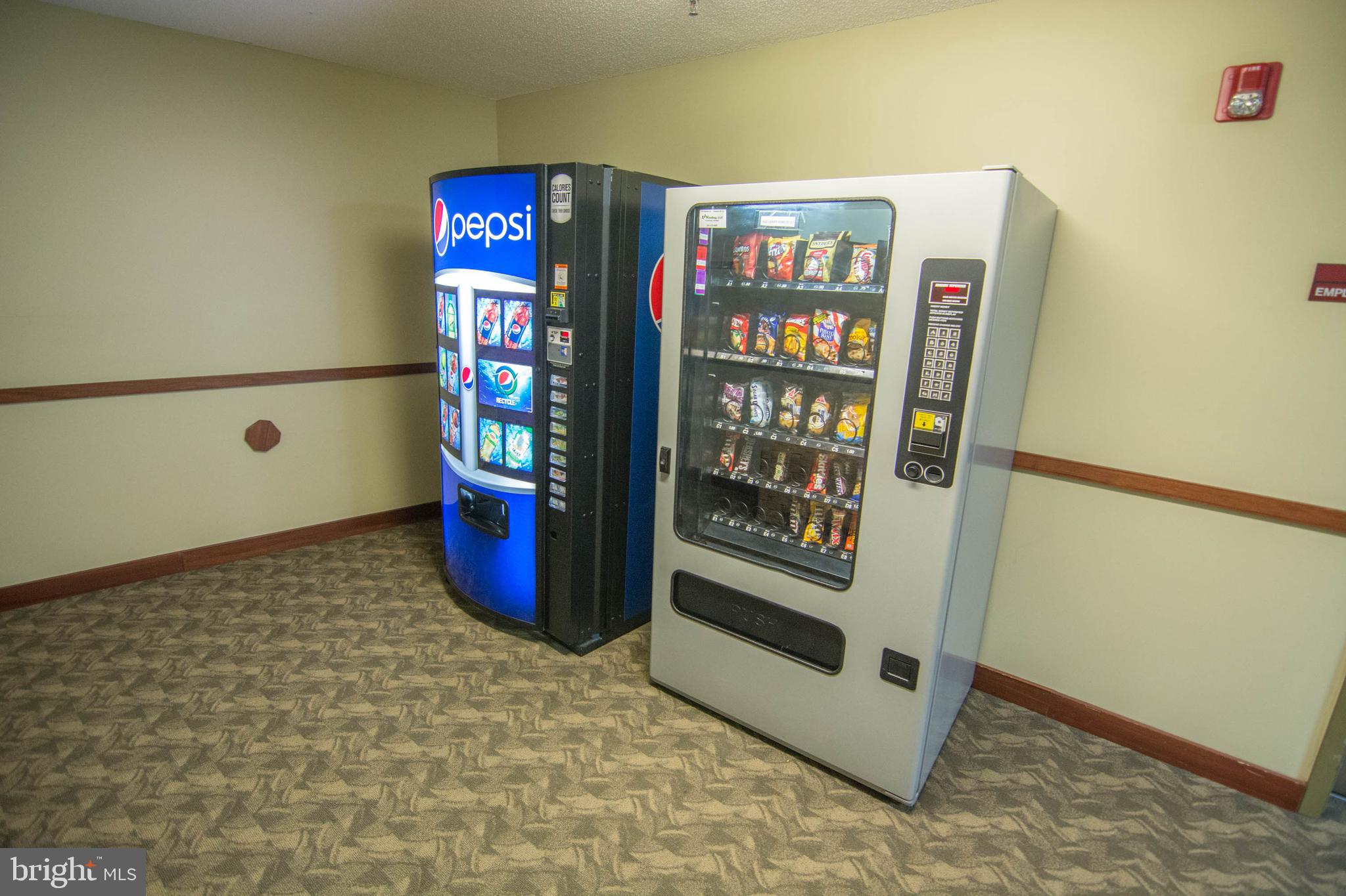 SILVER TREE SUITES - Residential