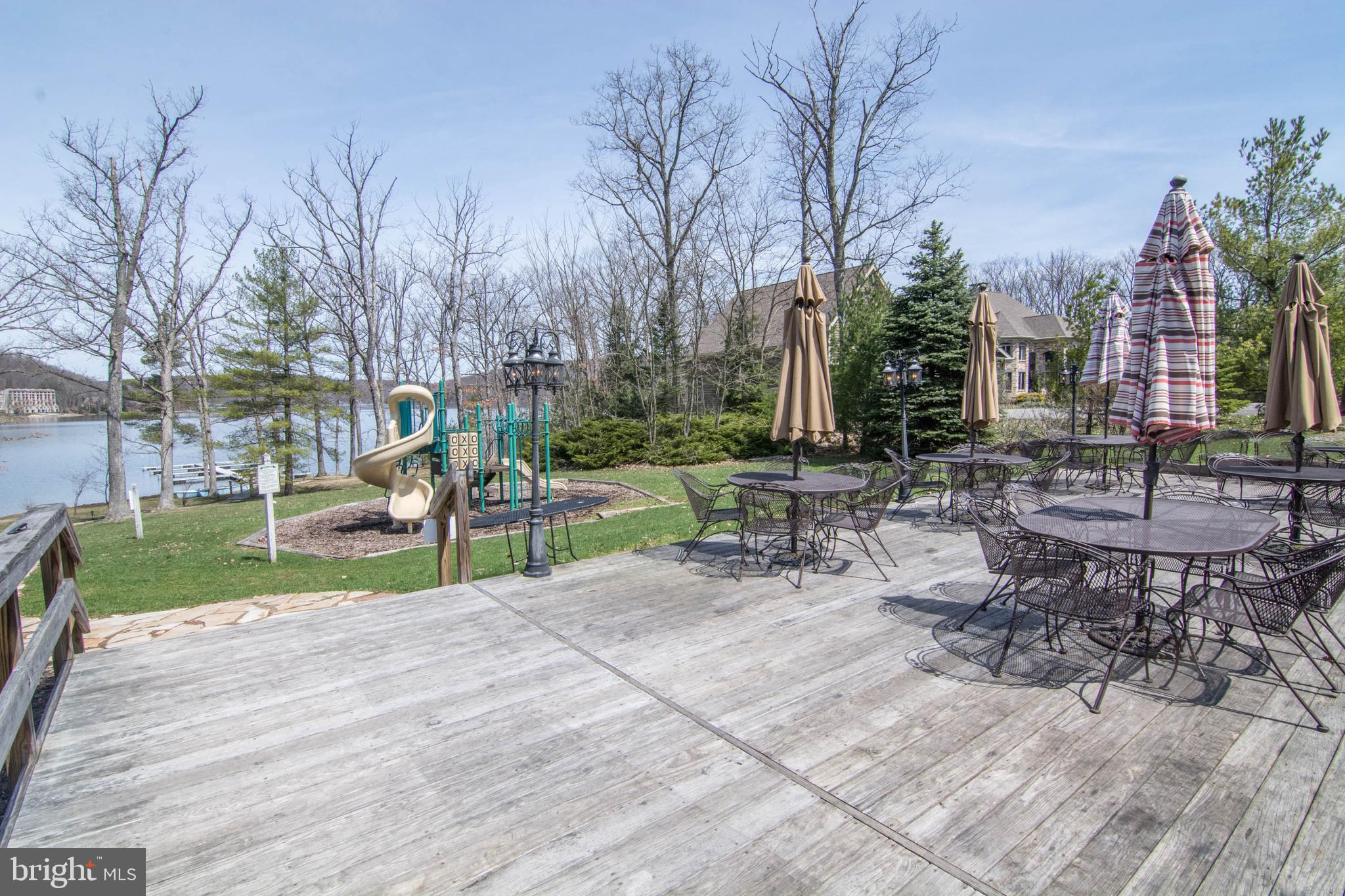 SILVER TREE SUITES - Residential