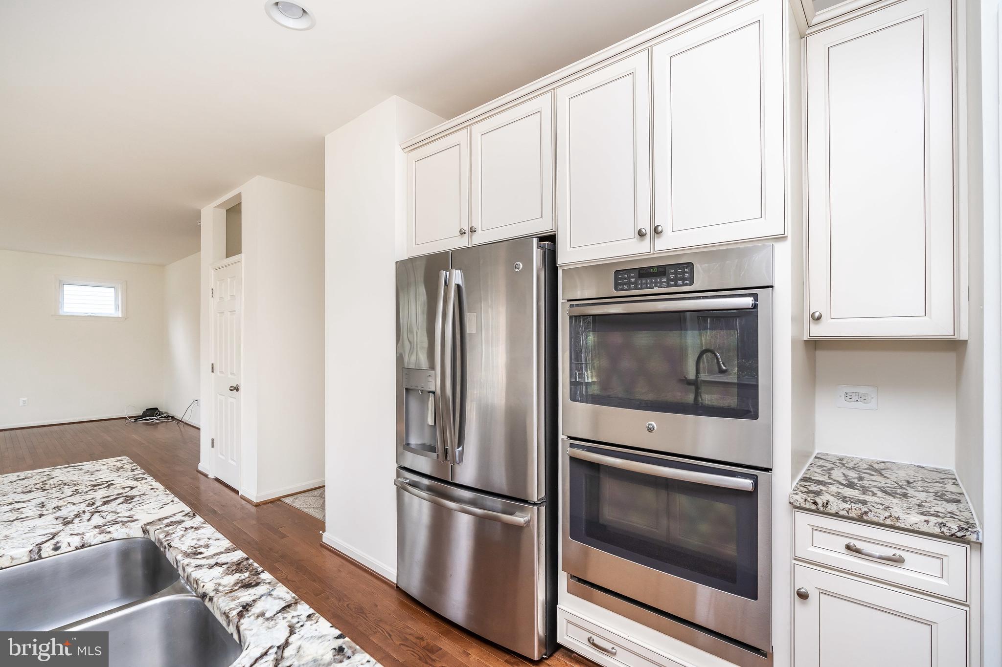 TANYARD COVE NORTH - Residential Lease