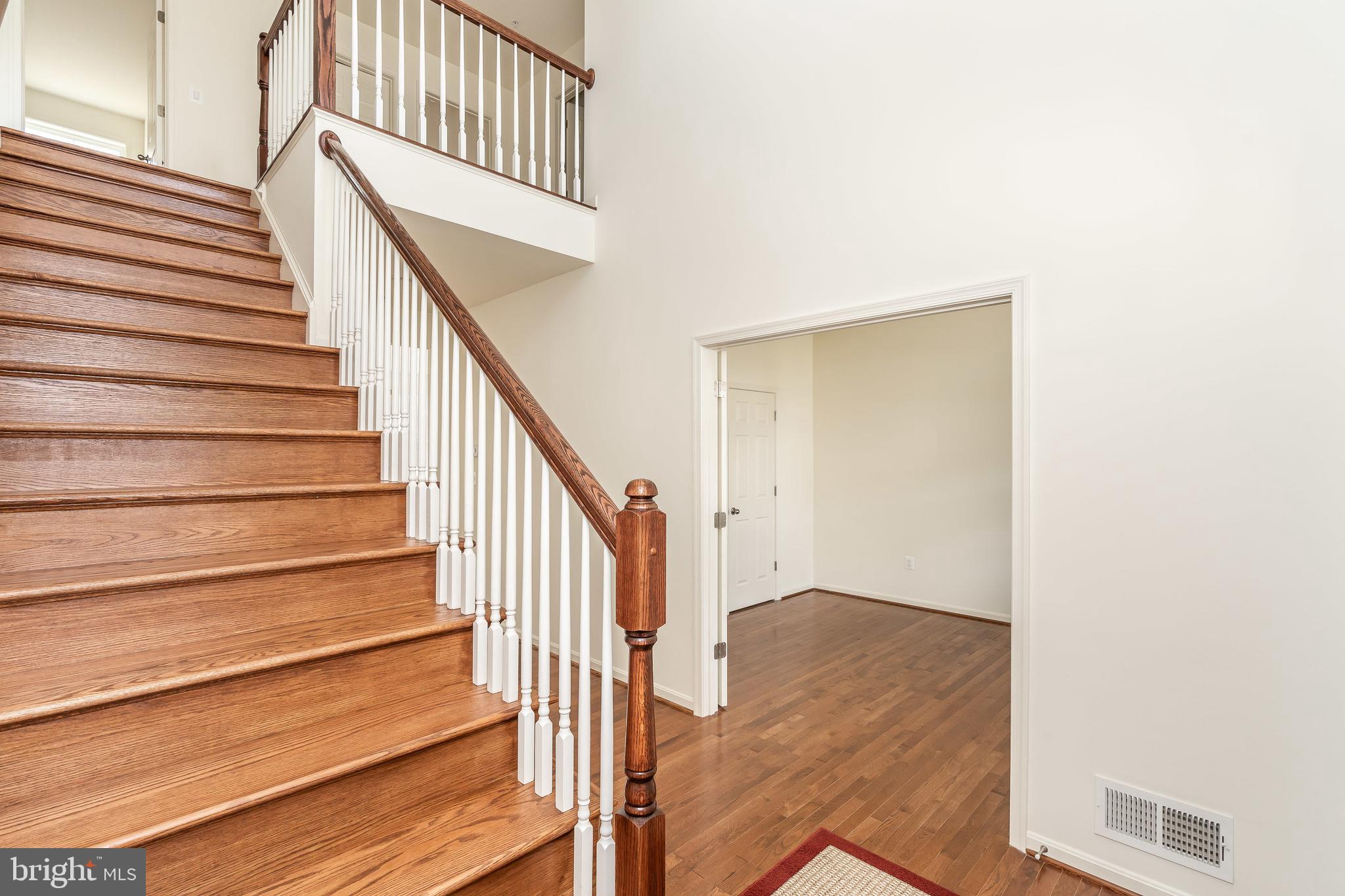 TANYARD COVE NORTH - Residential Lease