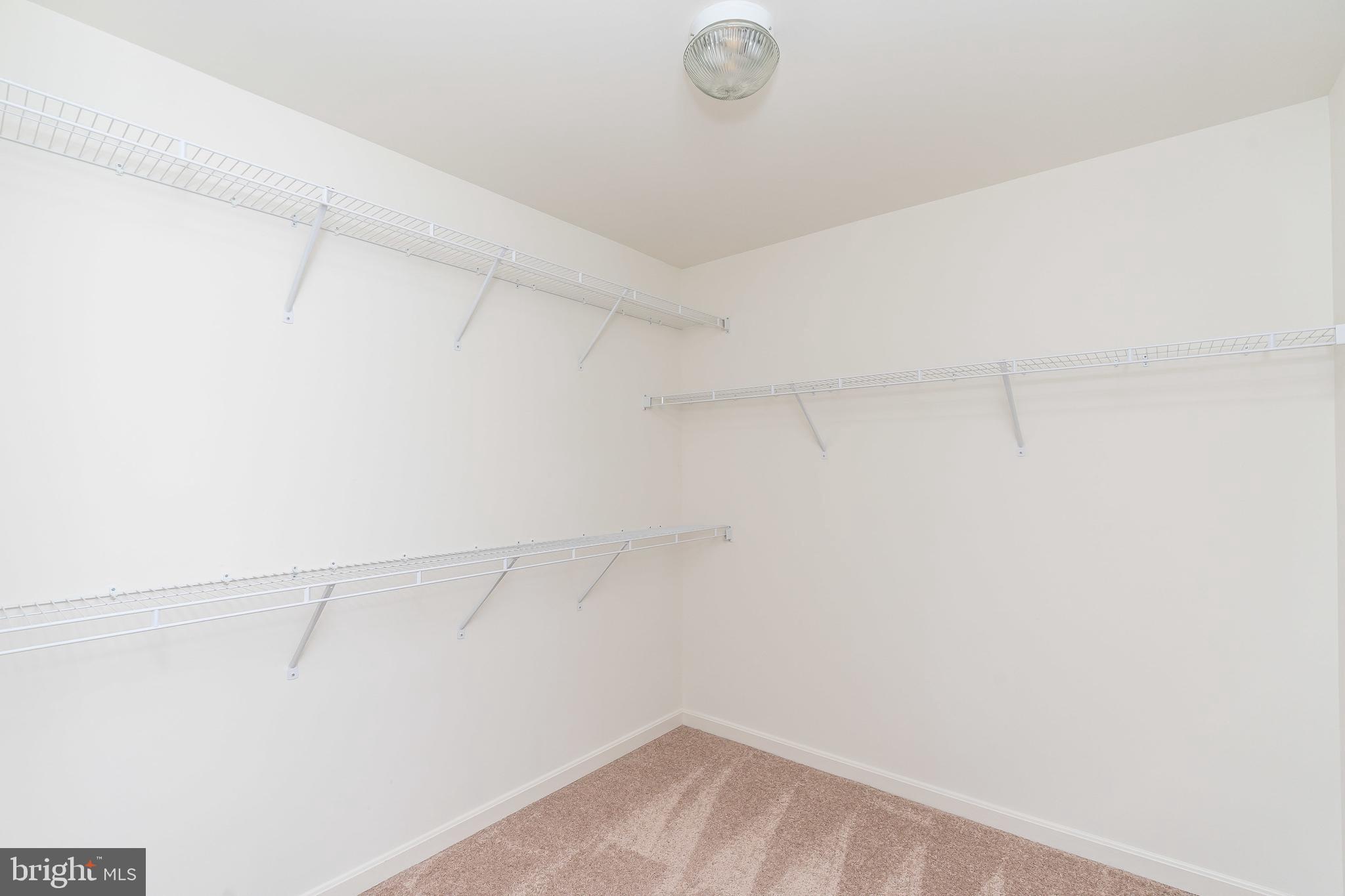 TANYARD COVE NORTH - Residential Lease