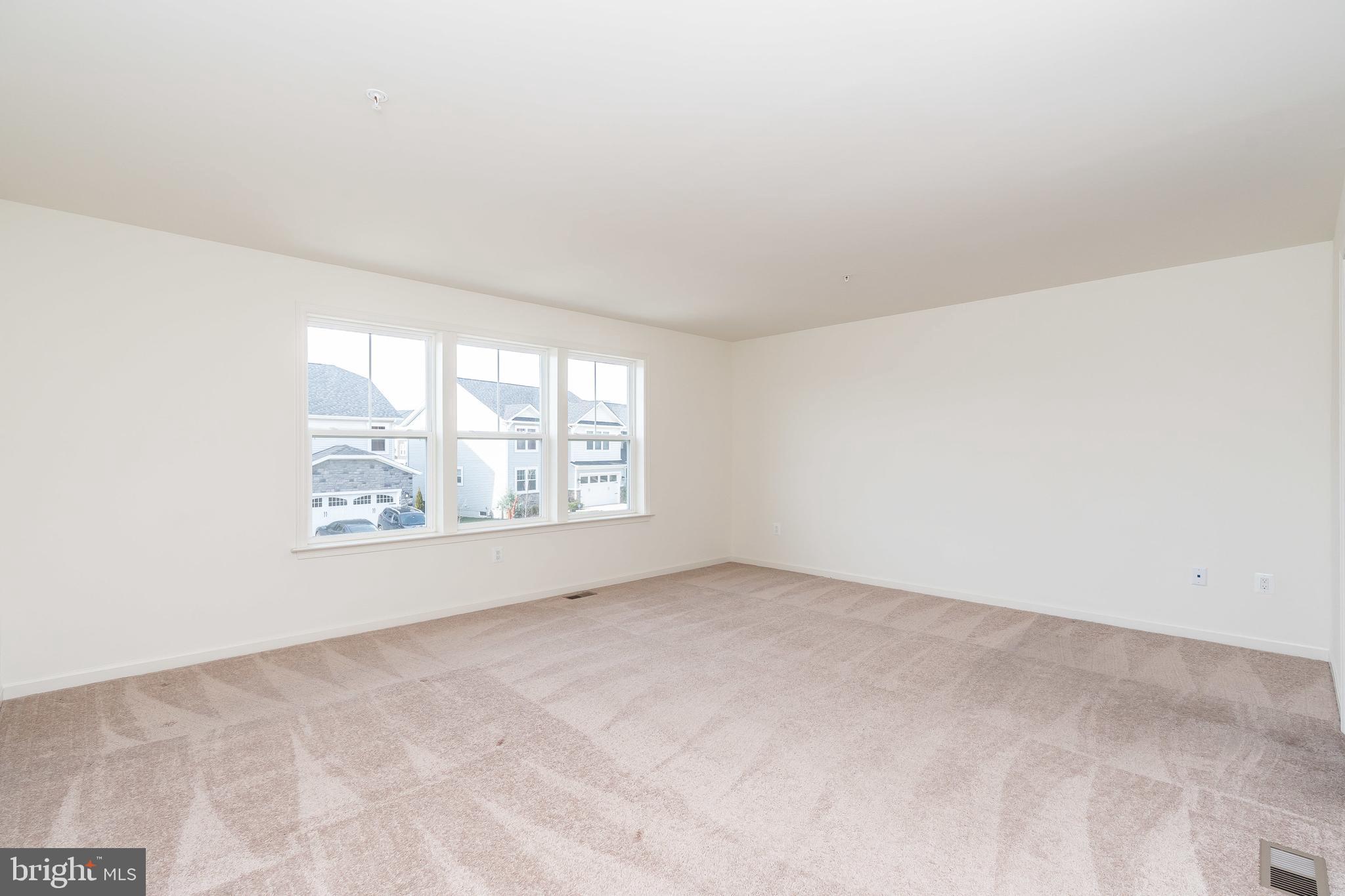 TANYARD COVE NORTH - Residential Lease