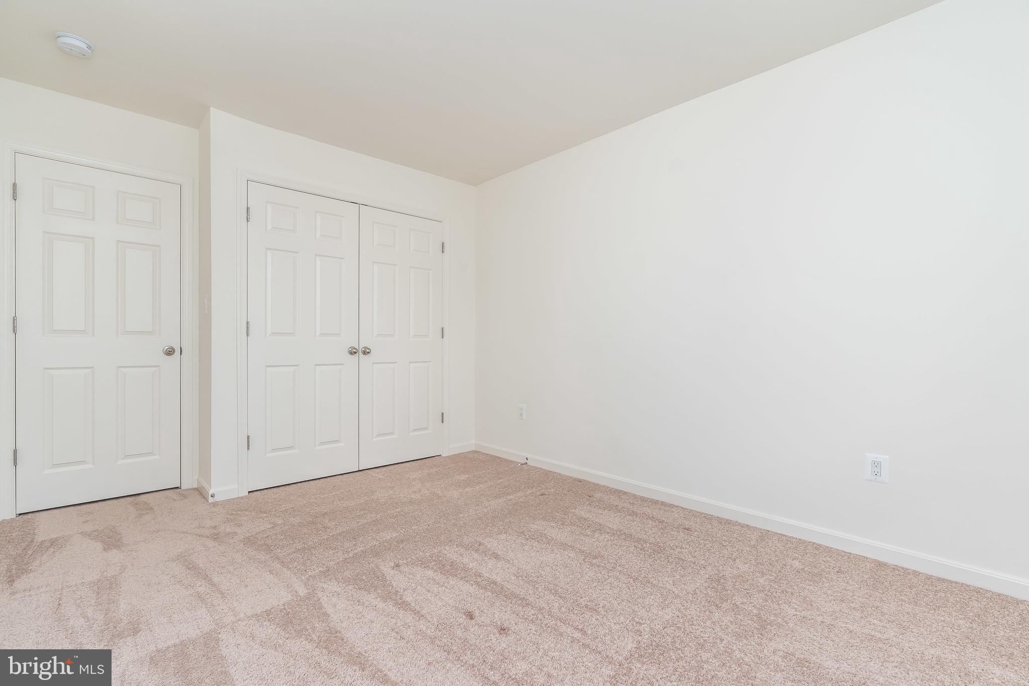 TANYARD COVE NORTH - Residential Lease