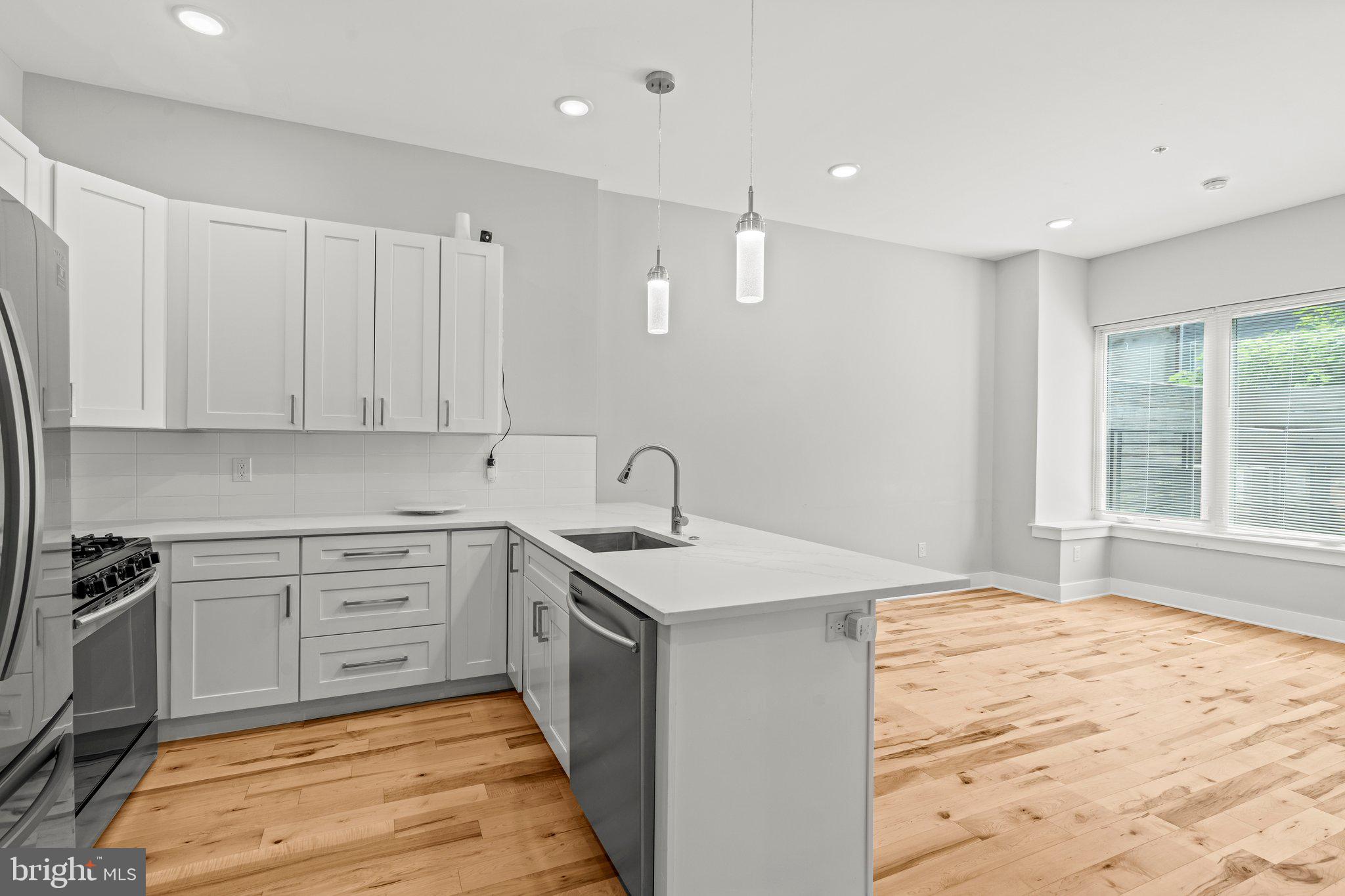 CEDAR PARK - Residential