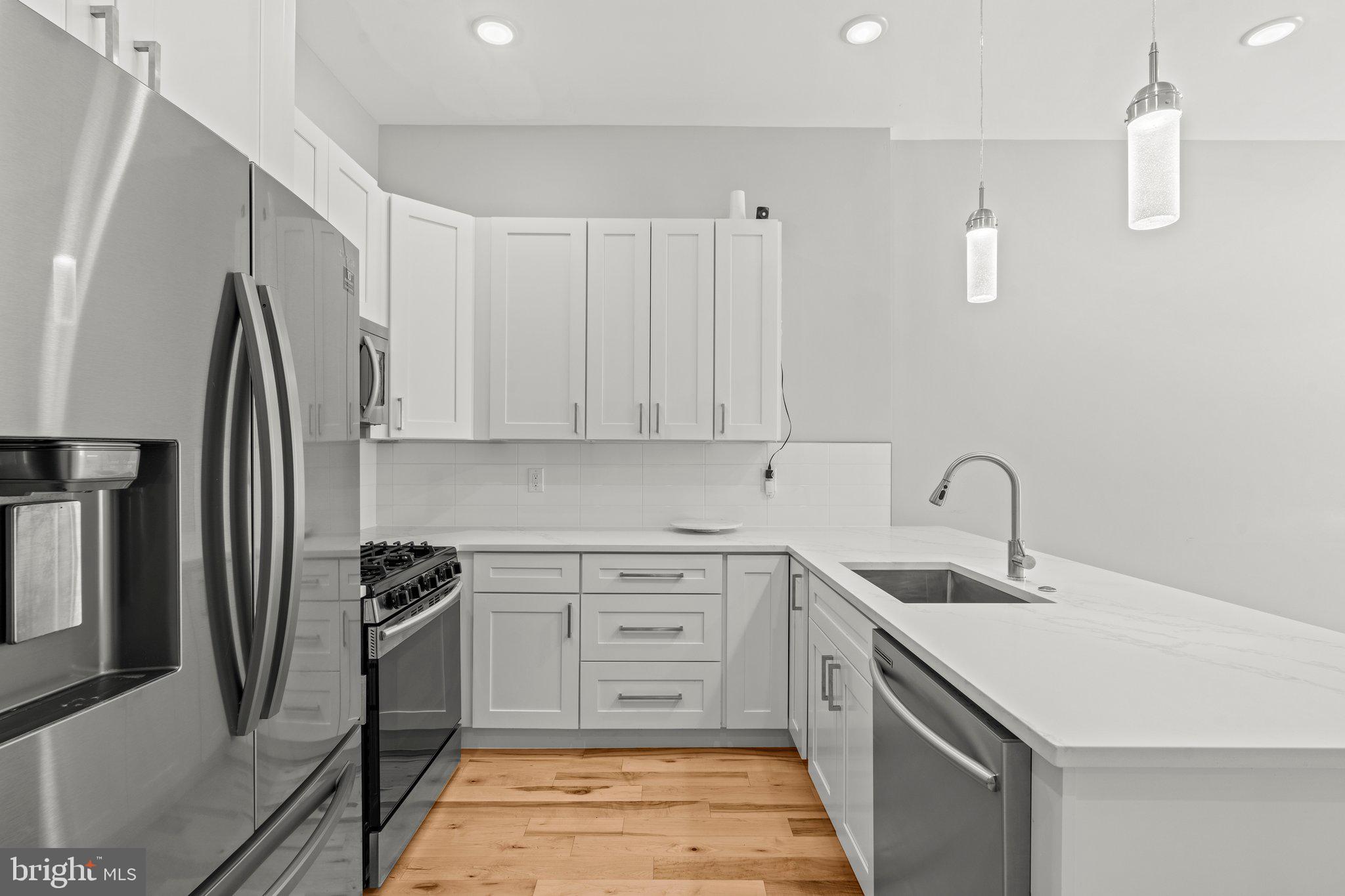 CEDAR PARK - Residential