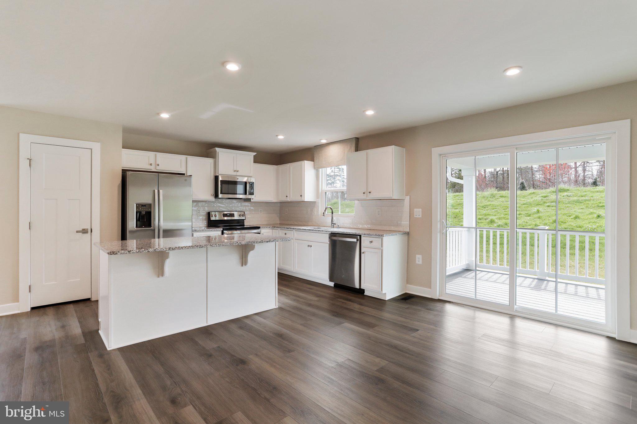 SOUTH BROOK - Residential